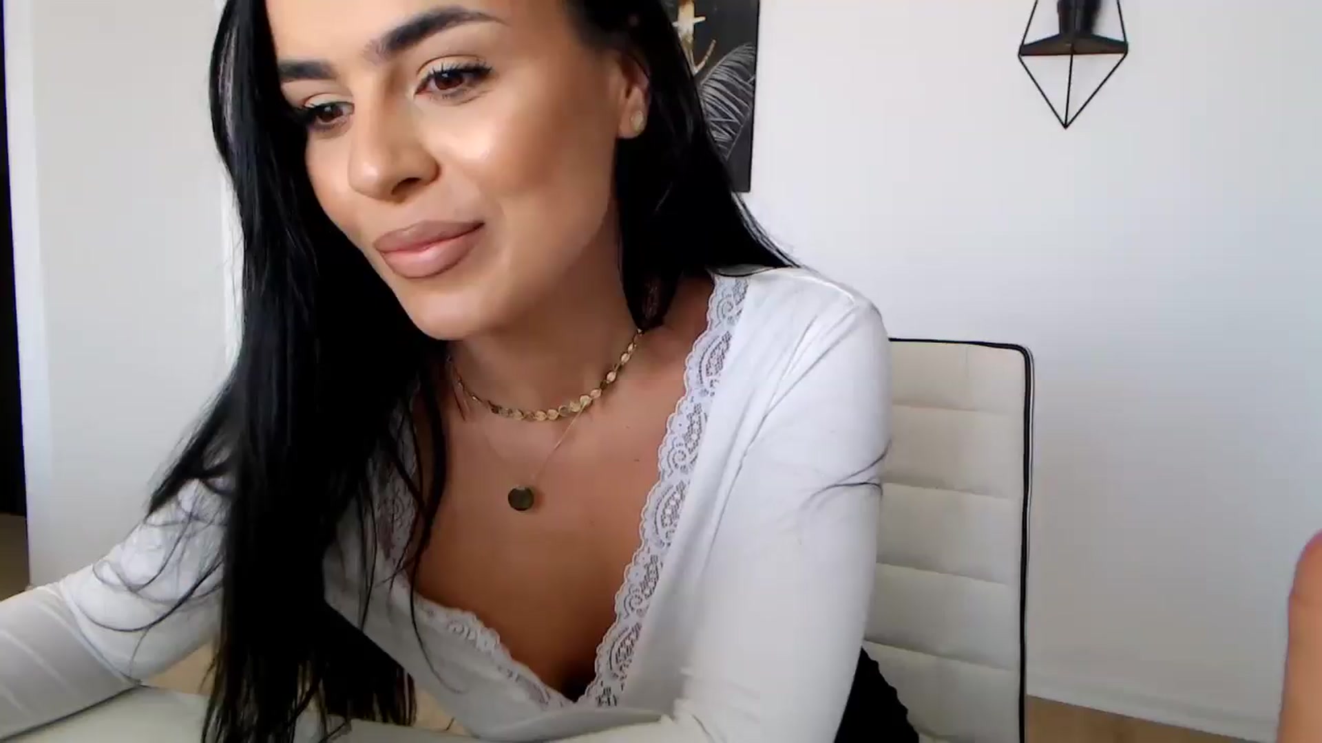 Gallery image thumbnail from Rose4Lucy's myfreecams stream on, 03/13/2026, 11:10 image 9 of 20