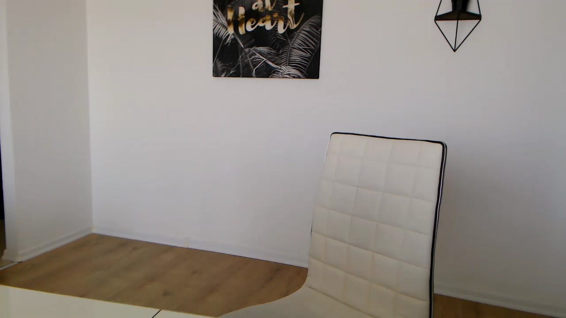Gallery image thumbnail from Rose4Lucy's myfreecams stream on, 03/13/2026, 11:10 image 13 of 20
