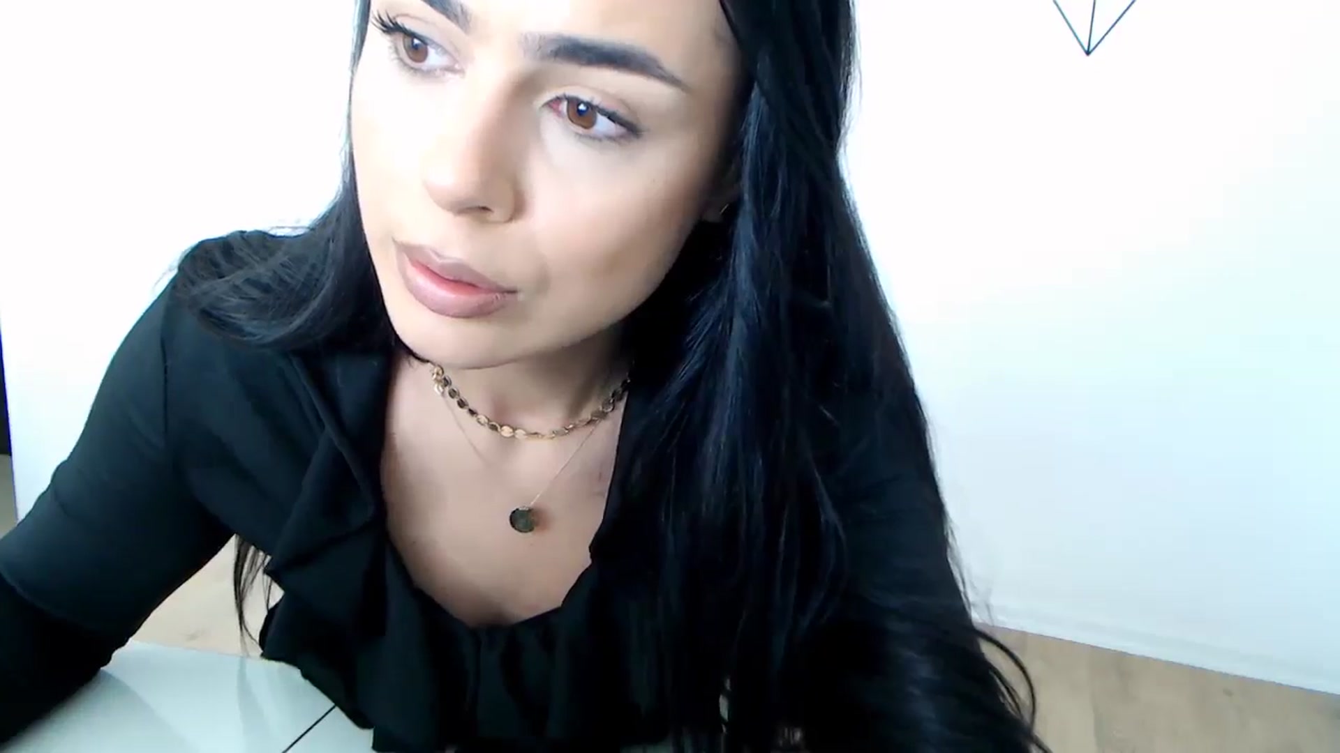Gallery image thumbnail from Rose4Lucy's myfreecams stream on, 03/17/2026, 12:11 image 16 of 20