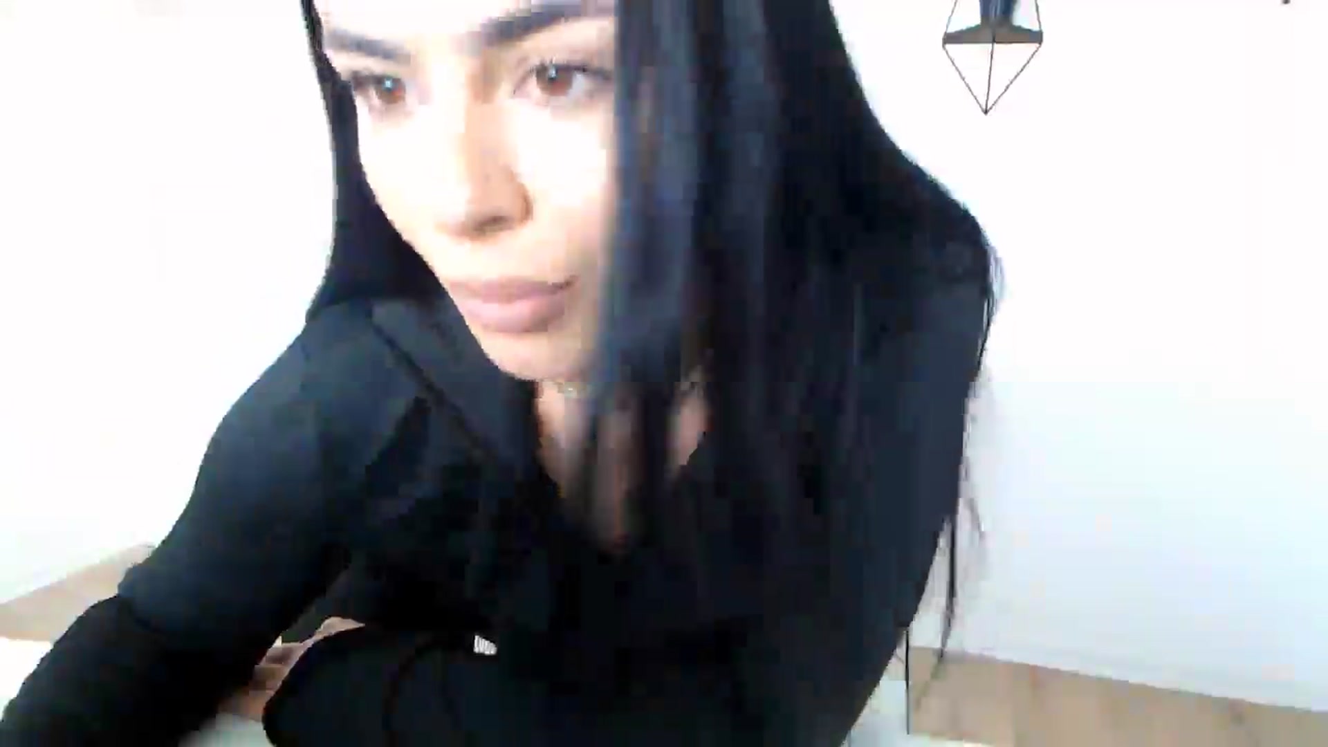 Gallery image thumbnail from Rose4Lucy's myfreecams stream on, 03/17/2026, 12:11 image 7 of 20