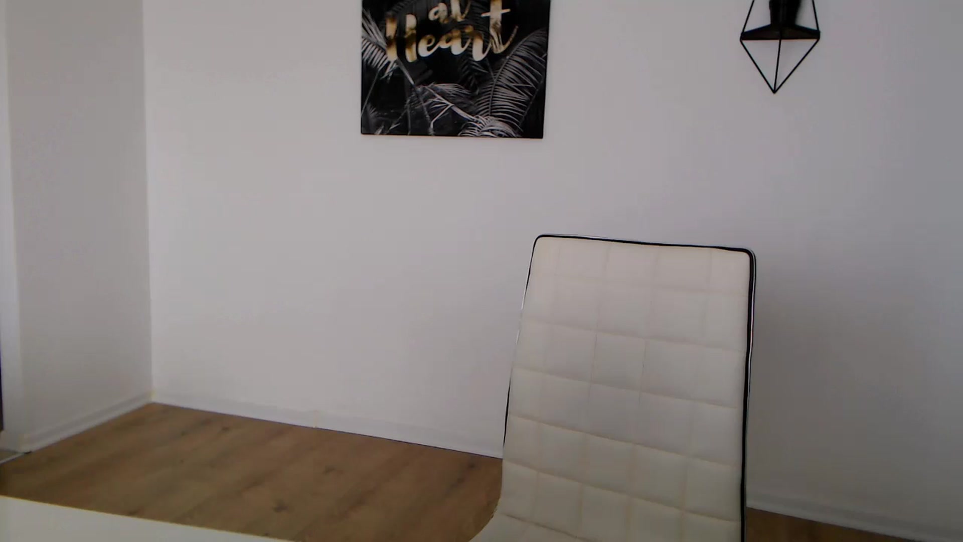 Gallery image thumbnail from Rose4Lucy's myfreecams stream on, 03/19/2026, 10:53 image 16 of 20