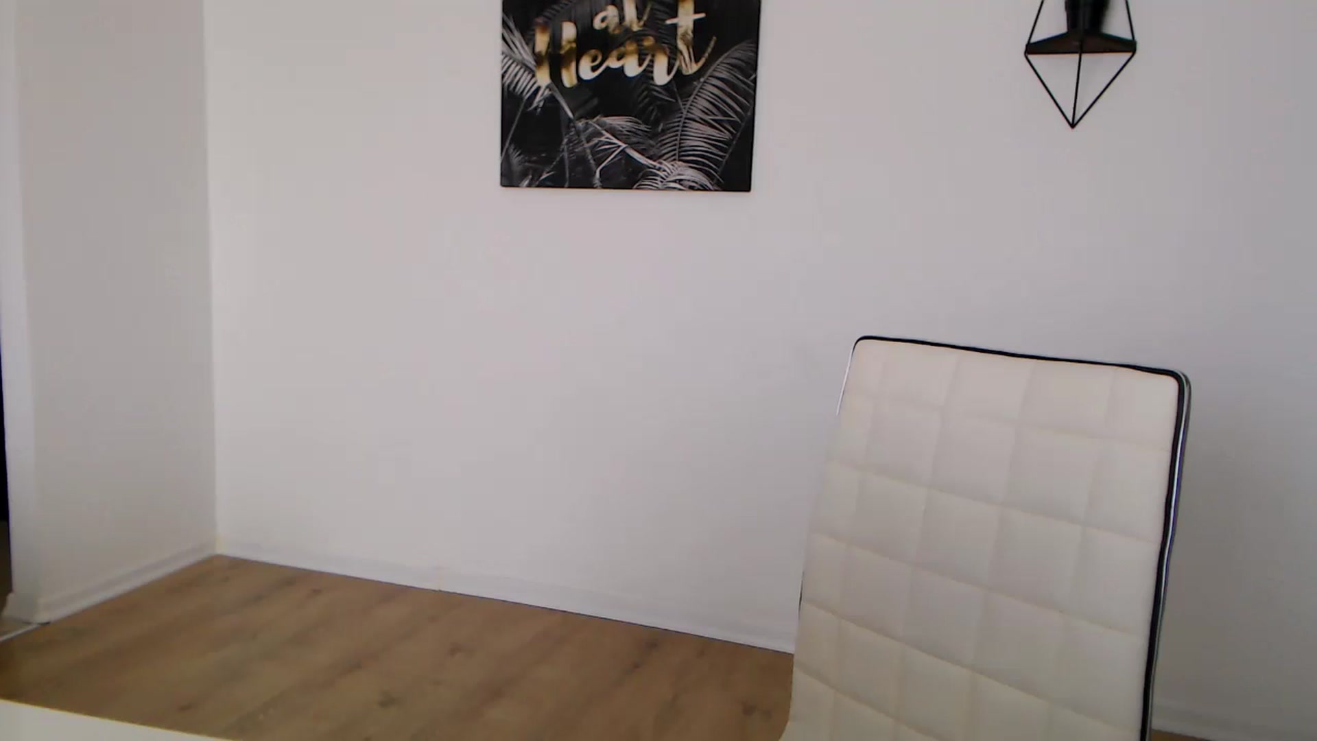 Gallery image thumbnail from Rose4Lucy's myfreecams stream on, 03/20/2026, 10:36 image 20 of 20