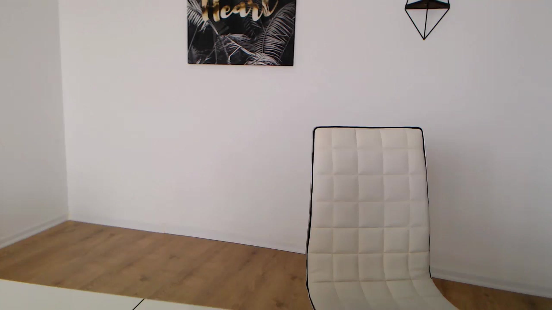 Gallery image thumbnail from Rose4Lucy's myfreecams stream on, 03/23/2026, 11:42 image 15 of 20