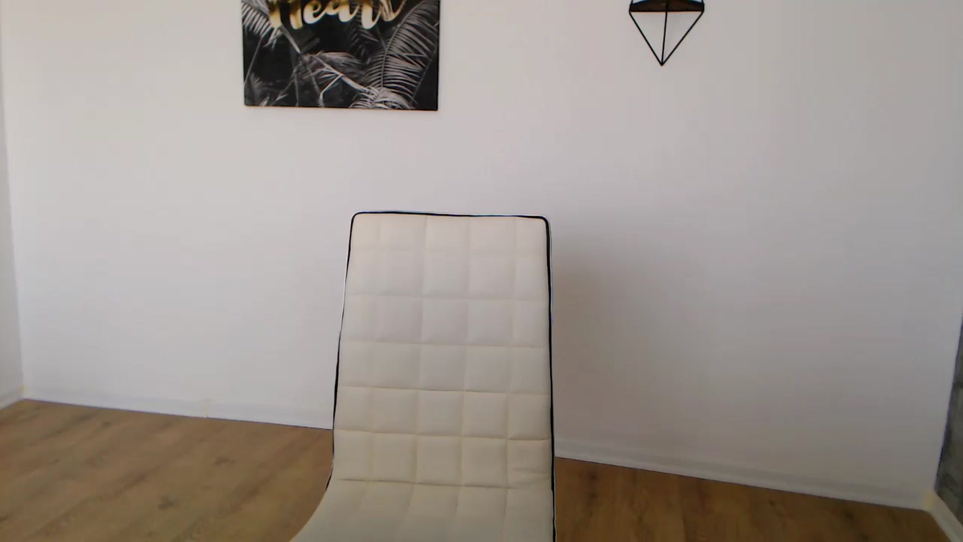 Gallery image thumbnail from Rose4Lucy's myfreecams stream on, 03/26/2026, 11:03 image 19 of 20