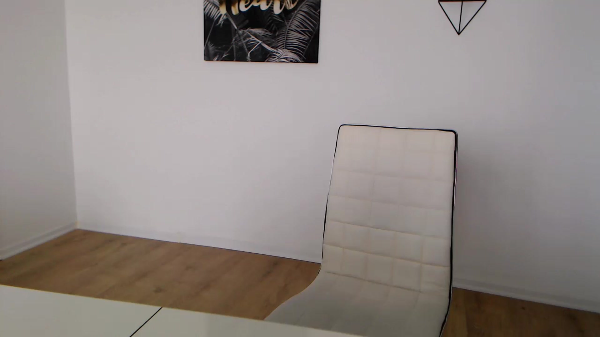 Gallery image thumbnail from Rose4Lucy's myfreecams stream on, 03/27/2026, 10:39 image 4 of 20