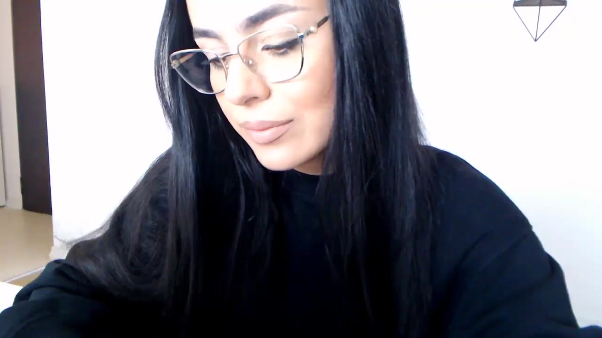 Gallery image thumbnail from Rose4Lucy's myfreecams stream on, 03/28/2026, 11:04 image 20 of 20