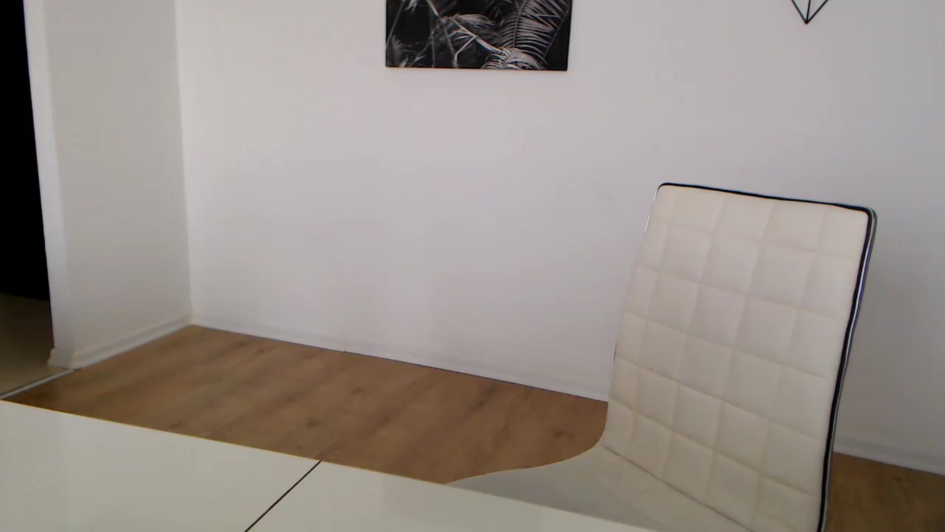 Gallery image thumbnail from Rose4Lucy's myfreecams stream on, 03/30/2026, 10:38 image 17 of 20