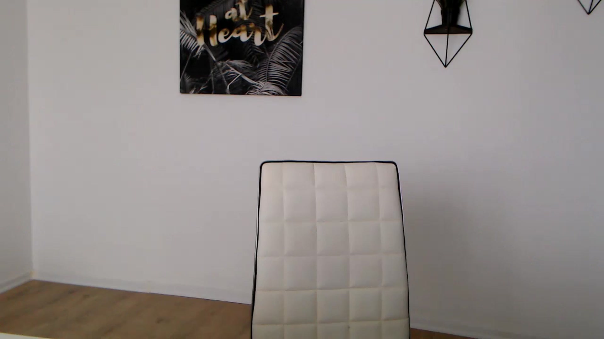 Gallery image thumbnail from Rose4Lucy's myfreecams stream on, 04/02/2026, 10:57 image 11 of 20