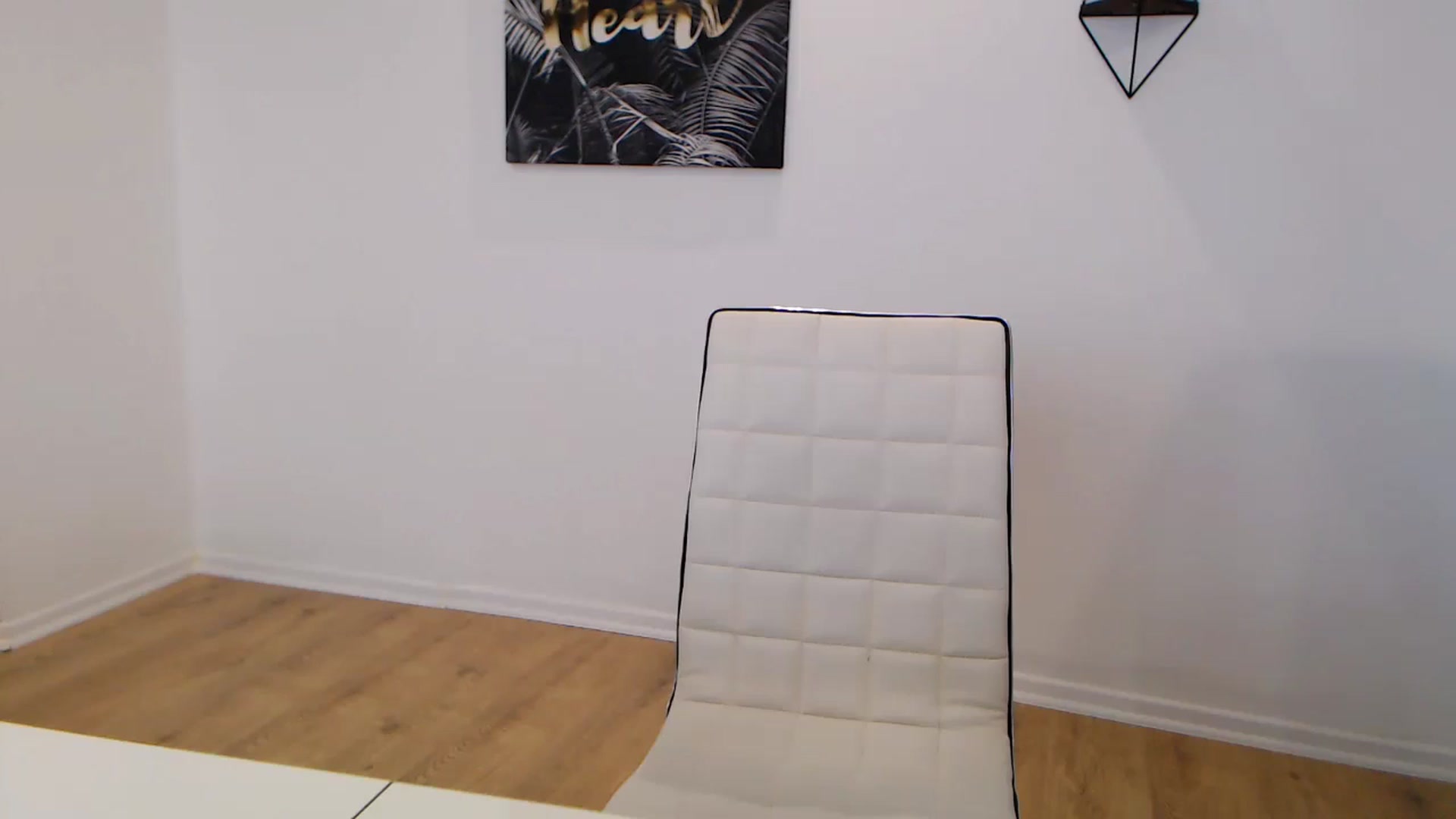 Gallery image thumbnail from Rose4Lucy's myfreecams stream on, 04/03/2026, 09:13 image 10 of 20