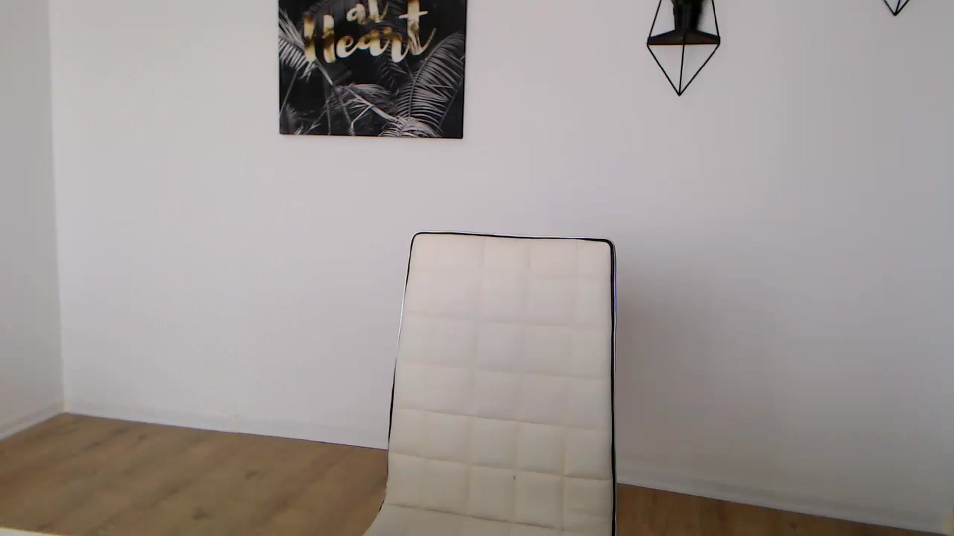 Gallery image thumbnail from Rose4Lucy's myfreecams stream on, 04/04/2026, 09:18 image 3 of 20
