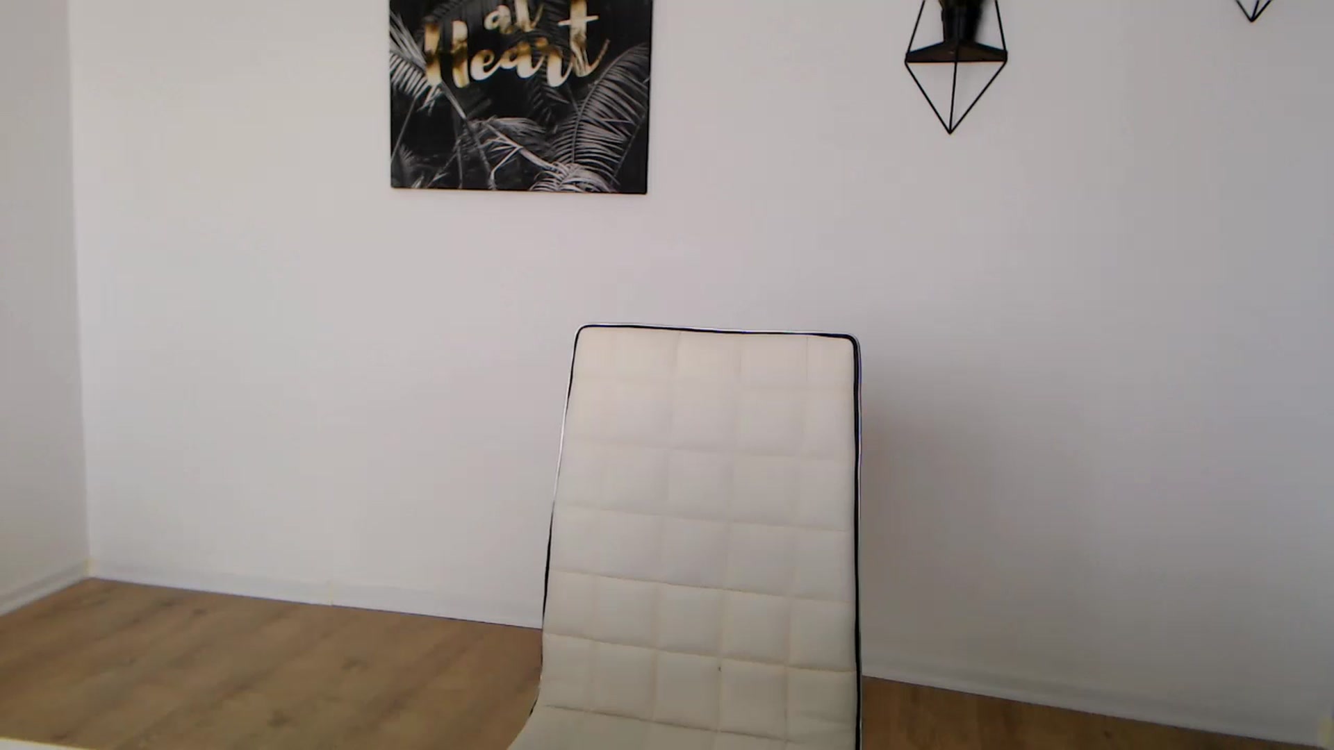 Gallery image thumbnail from Rose4Lucy's myfreecams stream on, 04/04/2026, 09:18 image 9 of 20