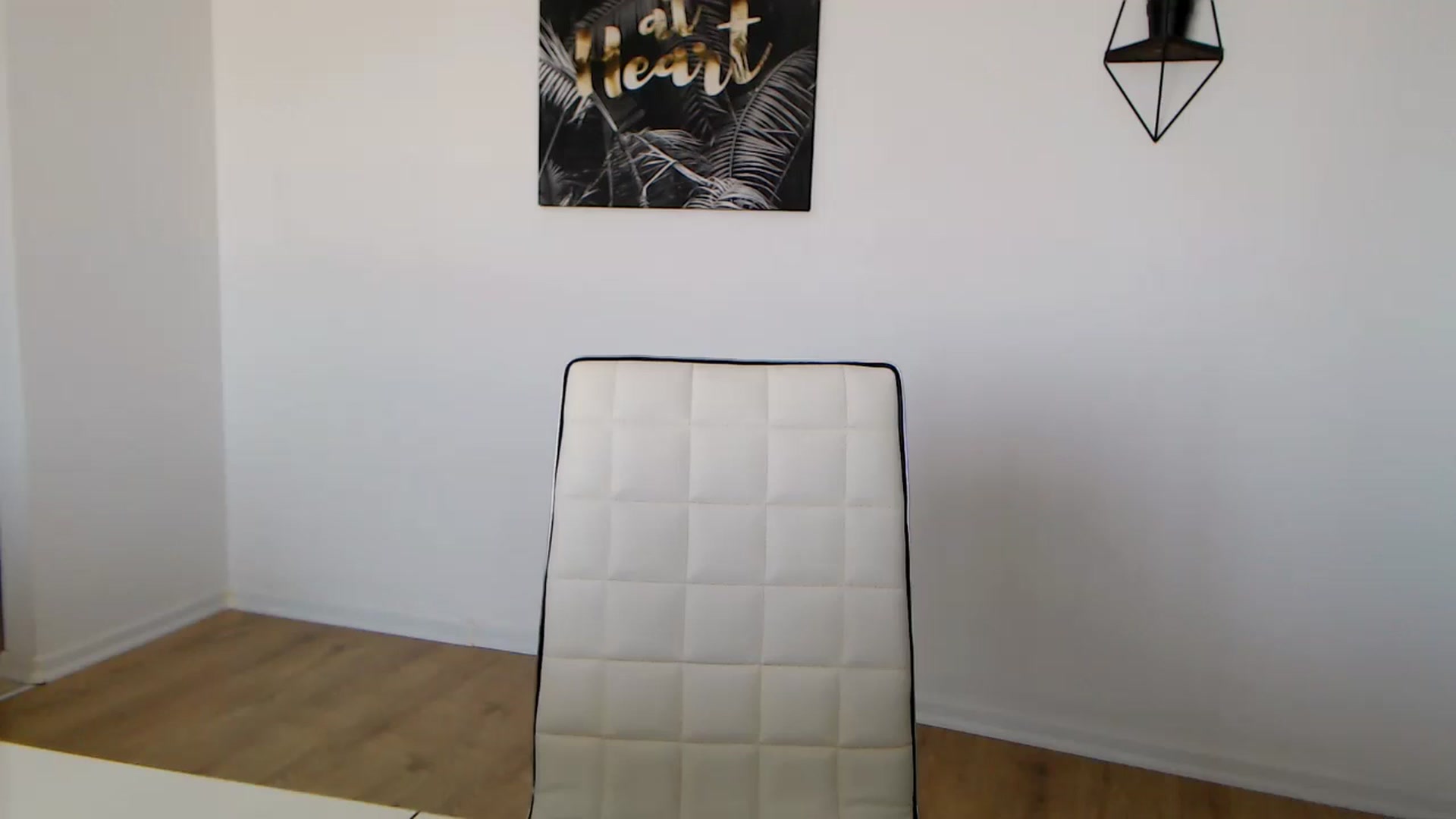 Gallery image thumbnail from Rose4Lucy's myfreecams stream on, 04/05/2026, 10:10 image 2 of 20