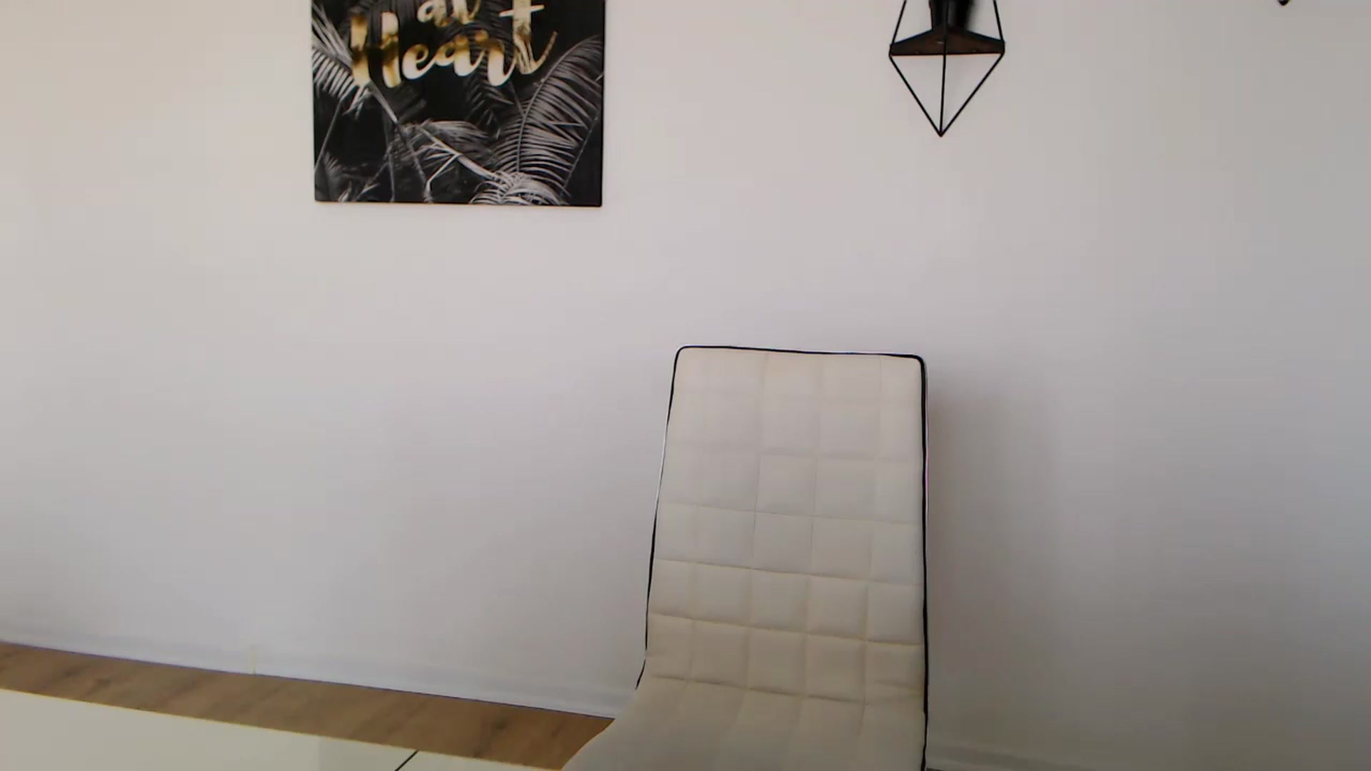 Gallery image thumbnail from Rose4Lucy's myfreecams stream on, 04/15/2026, 12:15 image 2 of 20