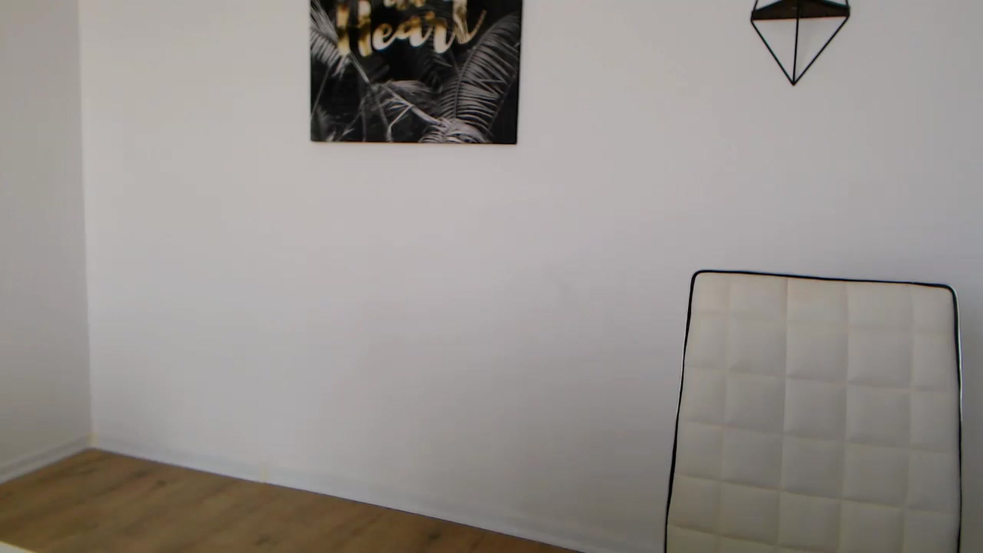 Gallery image thumbnail from Rose4Lucy's myfreecams stream on, 04/15/2026, 12:15 image 8 of 20