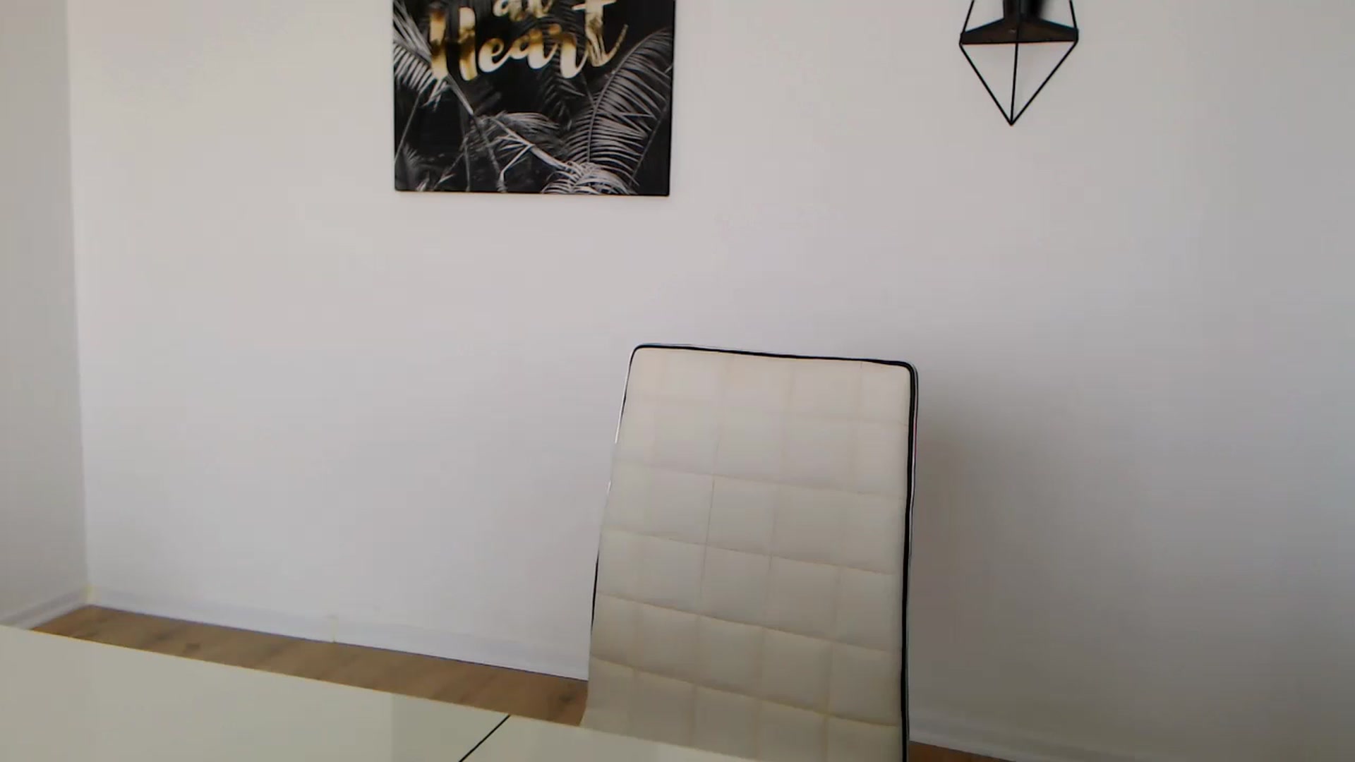 Gallery image thumbnail from Rose4Lucy's myfreecams stream on, 04/17/2026, 11:33 image 1 of 20