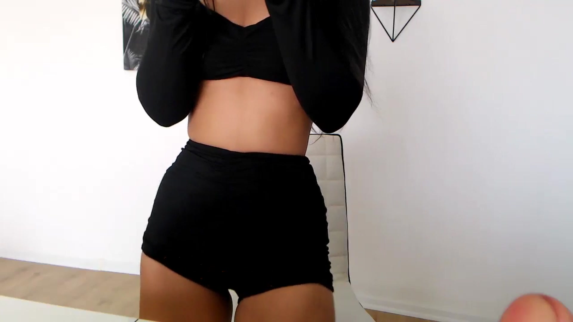 Gallery image thumbnail from Rose4Lucy's myfreecams stream on, 04/18/2026, 10:27 image 13 of 20