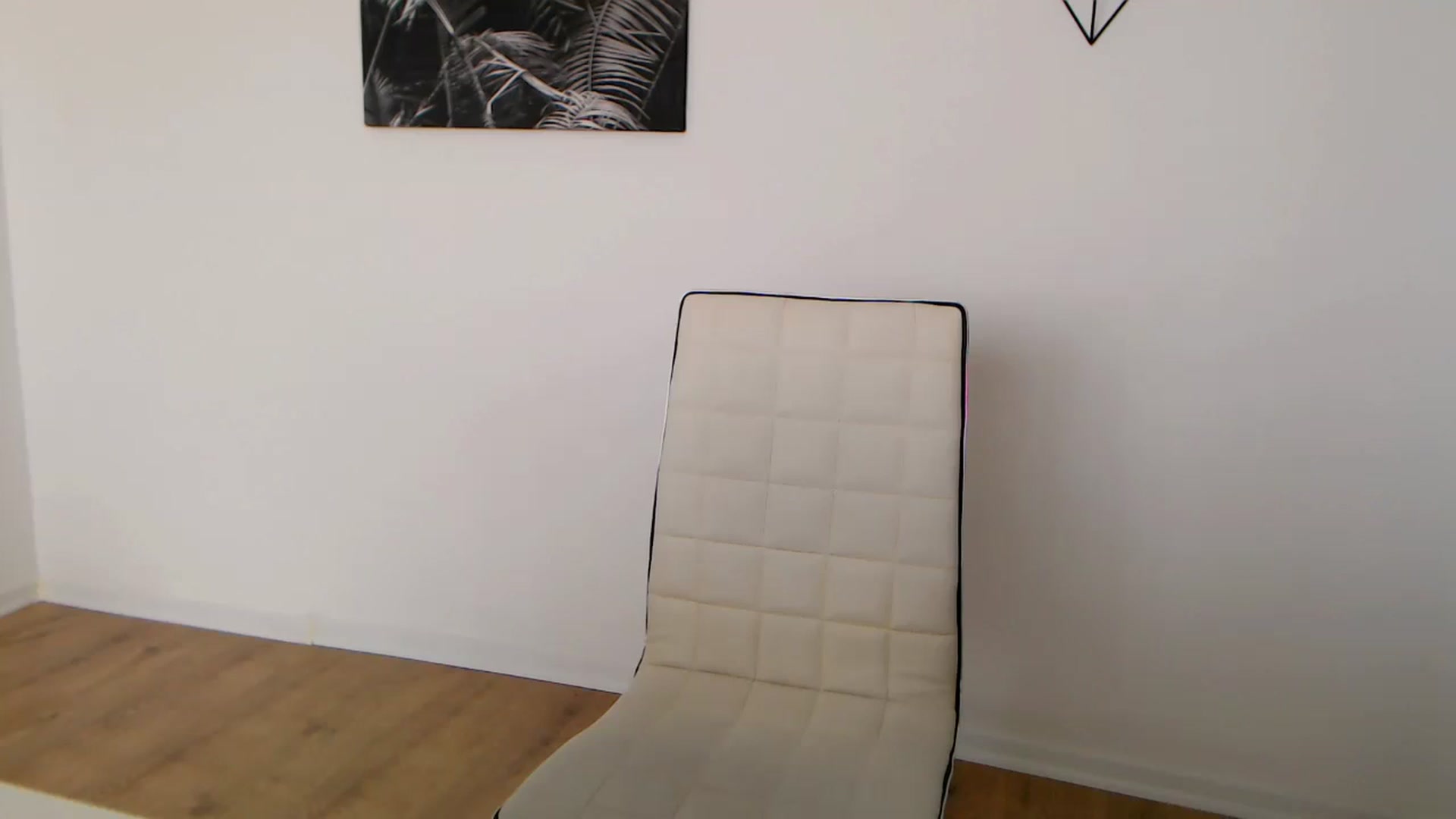 Gallery image thumbnail from Rose4Lucy's myfreecams stream on, 04/18/2026, 12:45 image 2 of 20