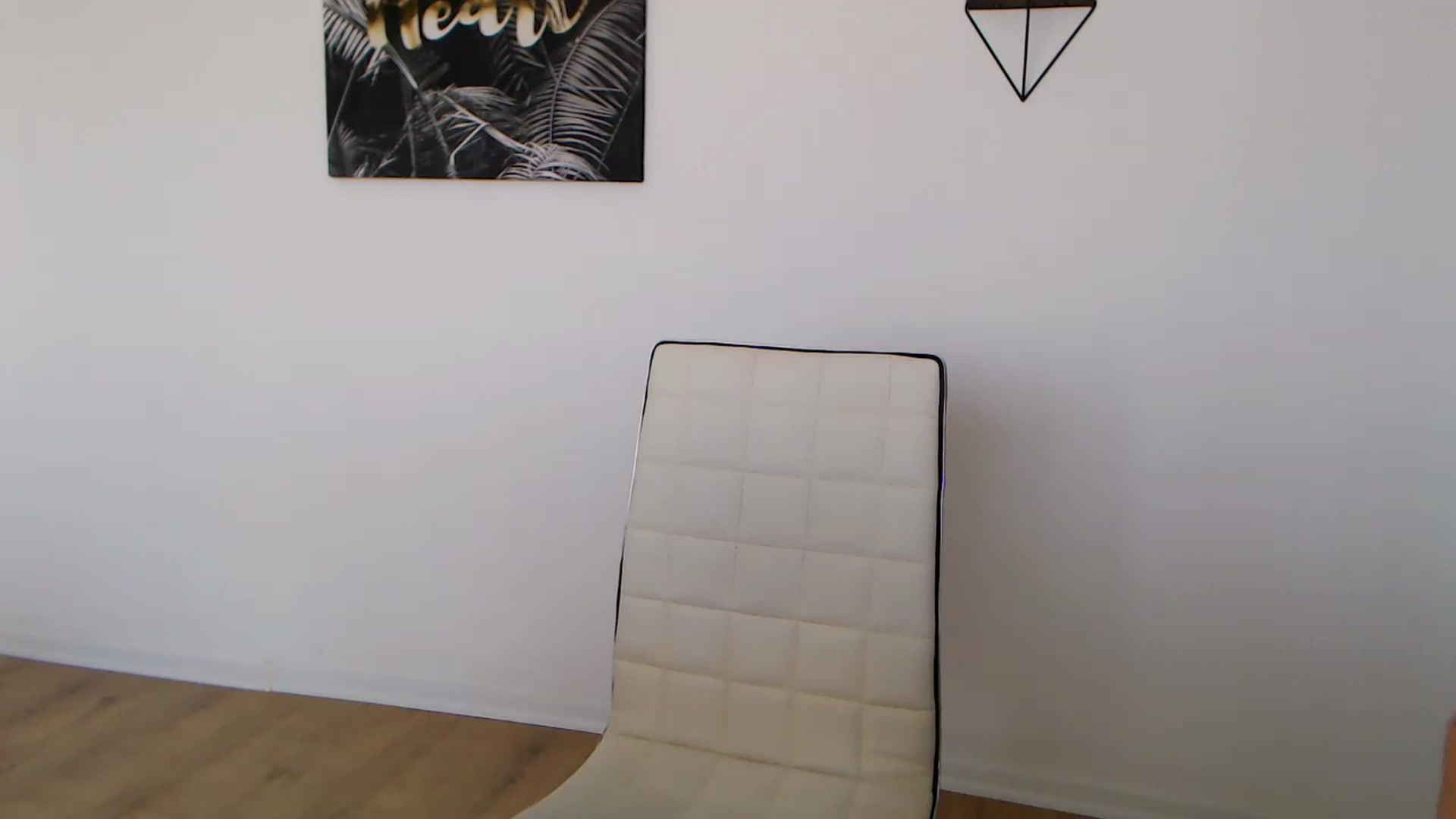 Gallery image thumbnail from Rose4Lucy's myfreecams stream on, 04/27/2026, 11:26 image 18 of 20