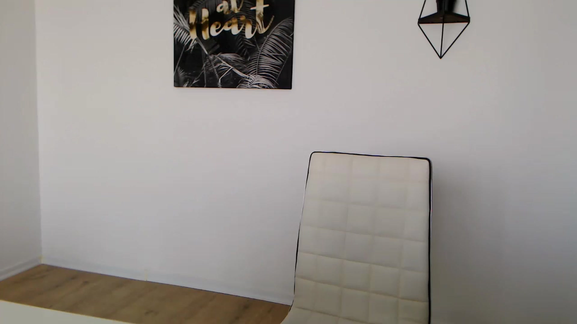 Gallery image thumbnail from Rose4Lucy's myfreecams stream on, 05/08/2026, 11:49 image 2 of 20