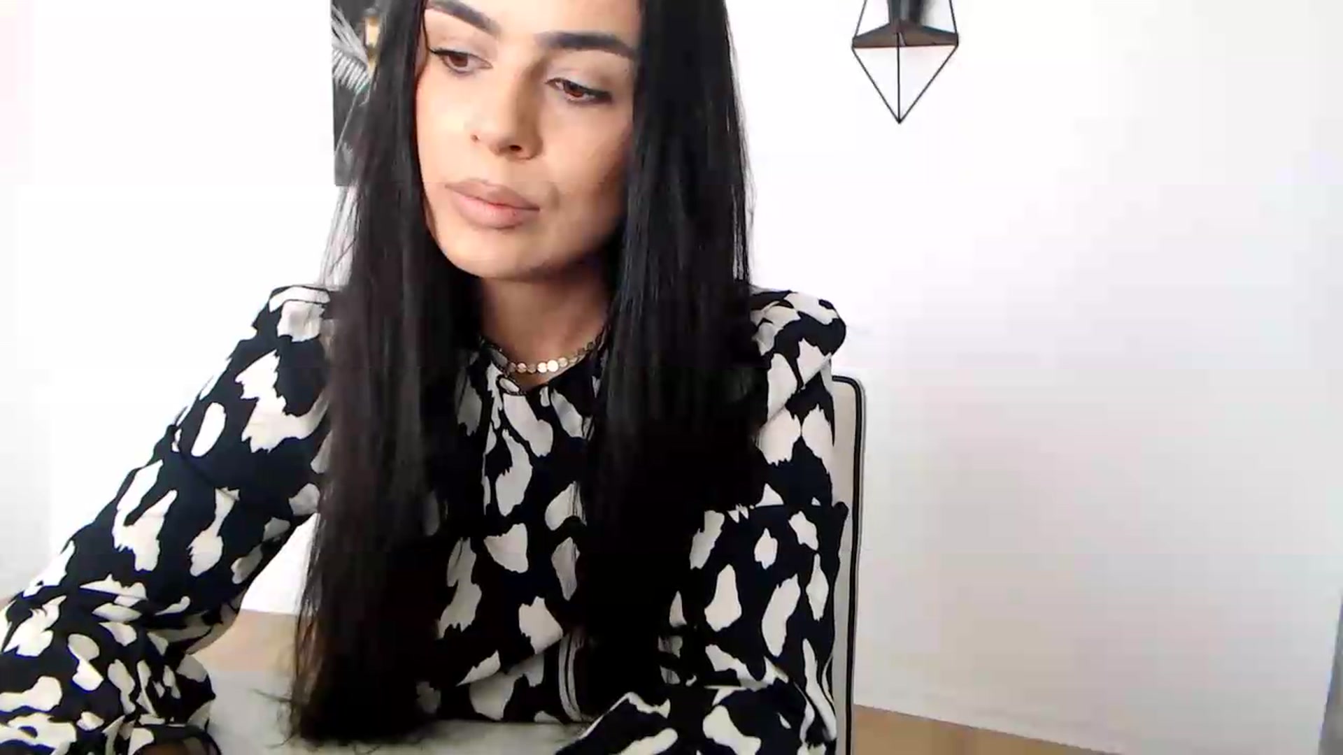 Gallery image thumbnail from Rose4Lucy's myfreecams stream on, 06/07/2026, 11:11 image 12 of 20