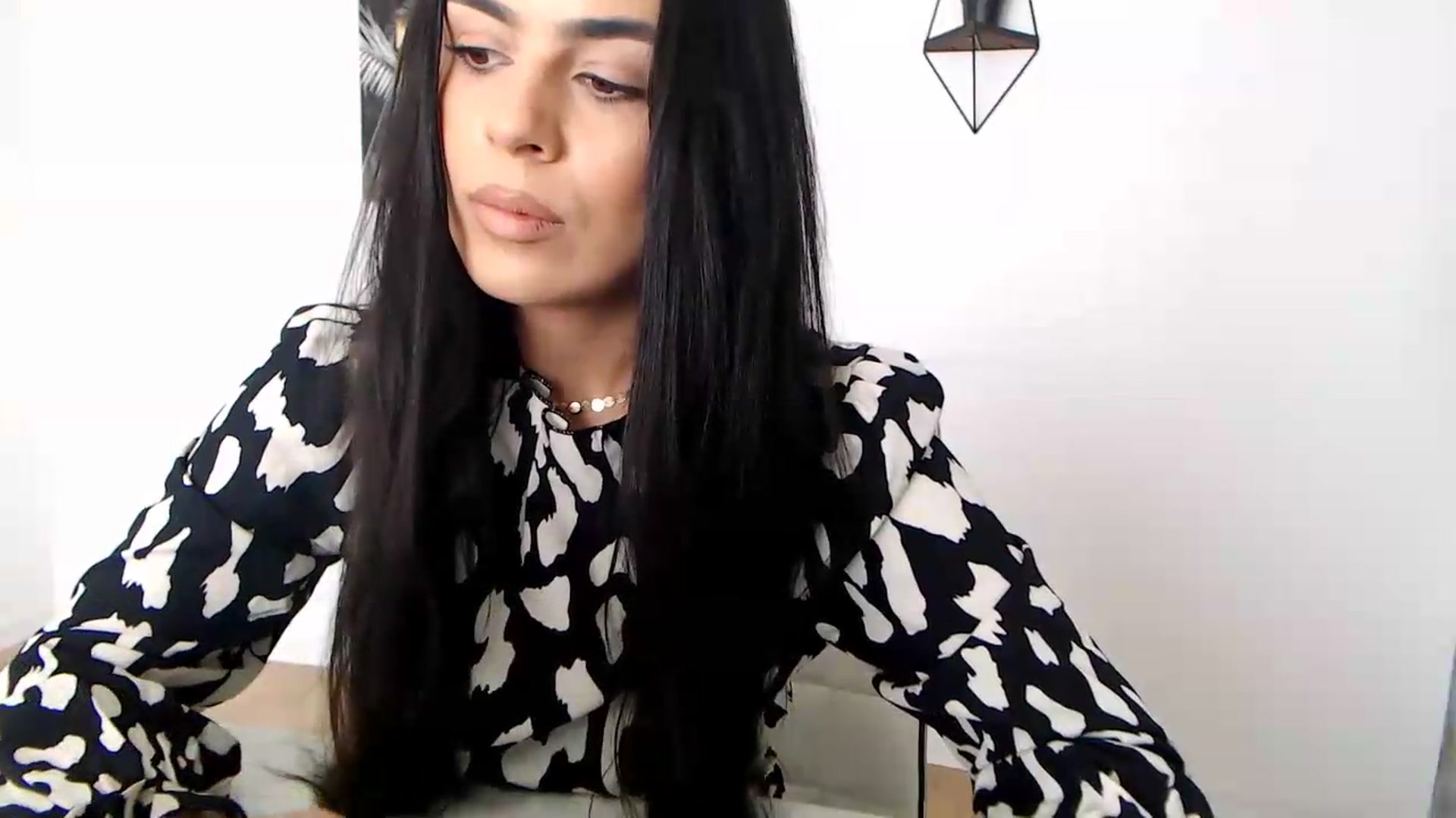 Gallery image thumbnail from Rose4Lucy's myfreecams stream on, 06/07/2026, 11:11 image 13 of 20