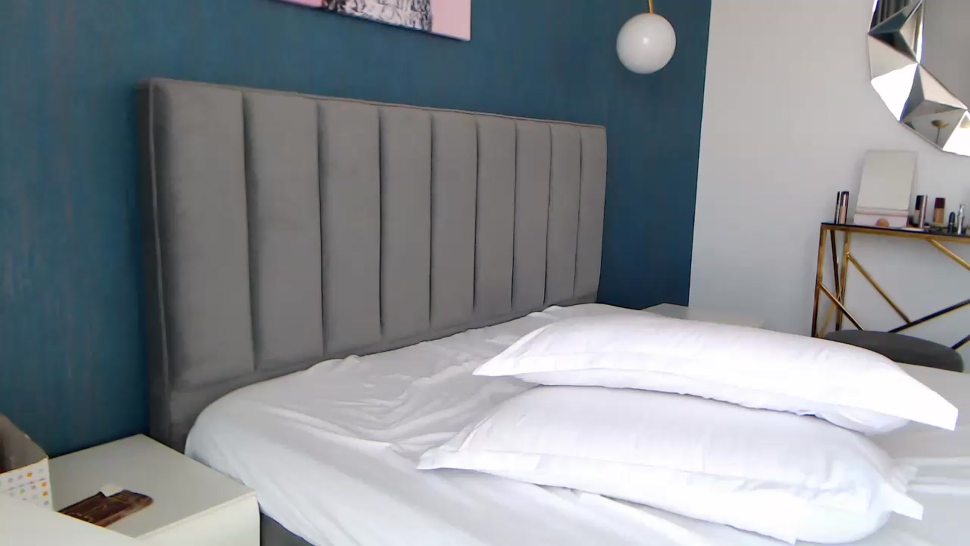 Gallery image thumbnail from Rose4Lucy's myfreecams stream on, 07/05/2026, 10:19 image 20 of 20