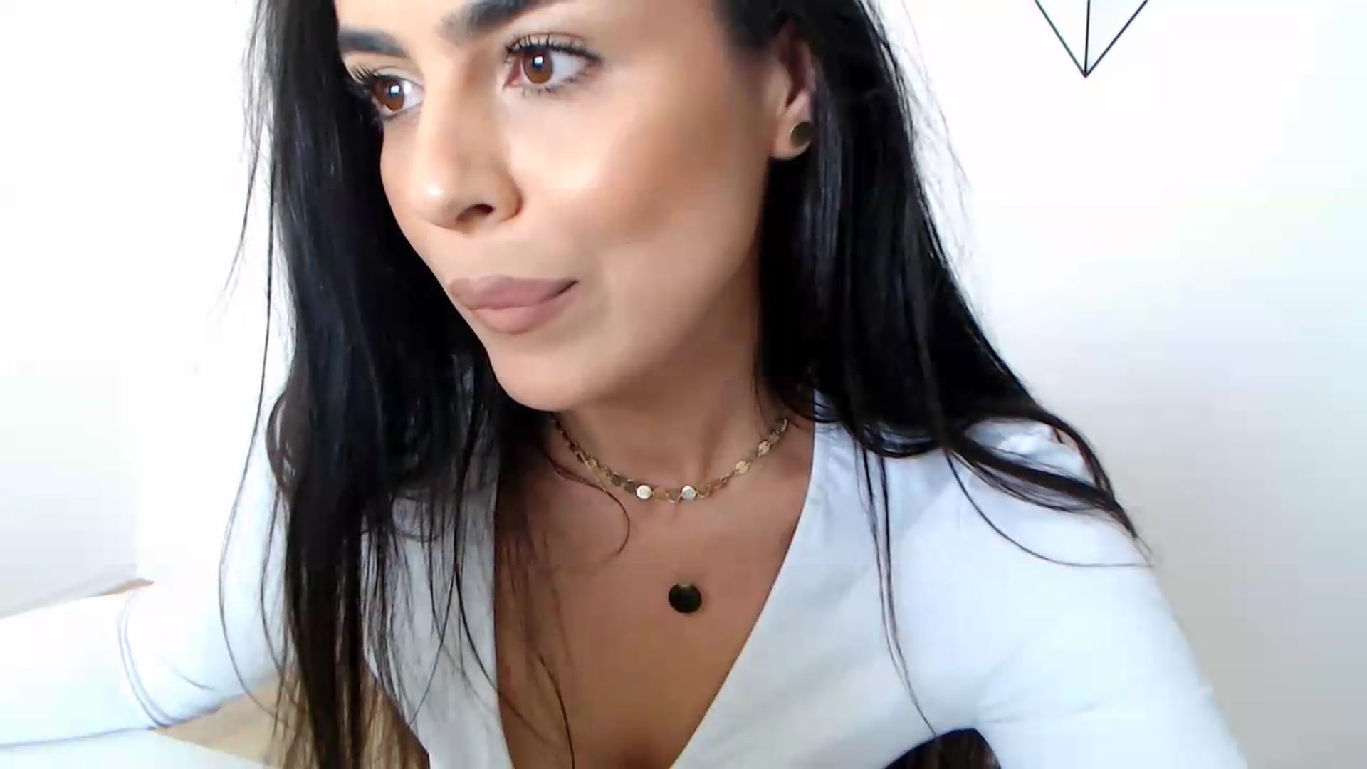 Gallery image thumbnail from Rose4Lucy's myfreecams stream on, 07/26/2026, 10:56 image 20 of 20
