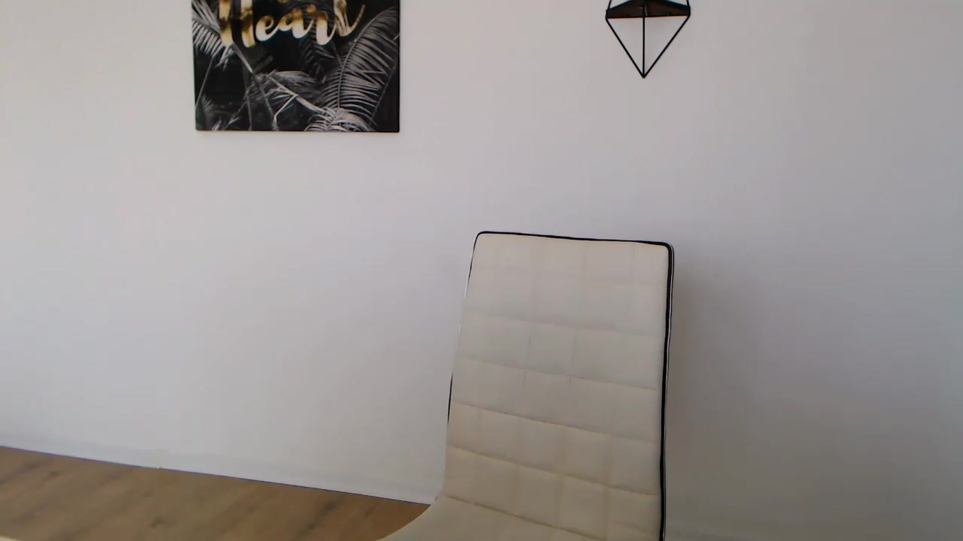 Gallery image thumbnail from Rose4Lucy's myfreecams stream on, 08/03/2026, 12:13 image 15 of 20