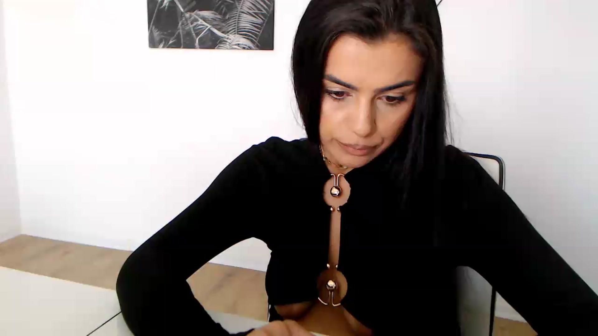 Gallery image thumbnail from Rose4Lucy's myfreecams stream on, 08/09/2026, 10:41 image 4 of 20
