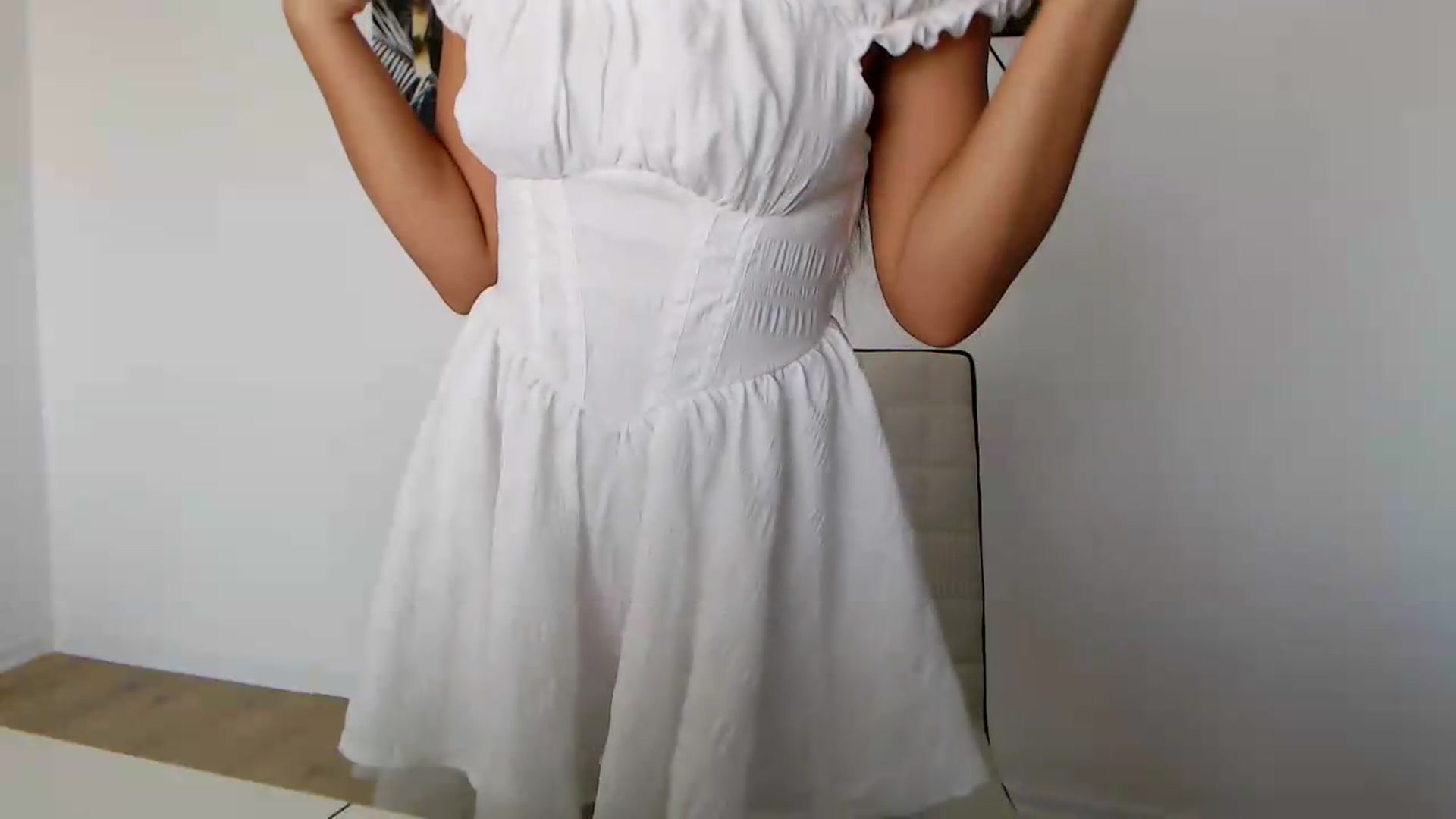 Gallery image thumbnail from Rose4Lucy's myfreecams stream on, 08/10/2026, 10:26 image 16 of 20