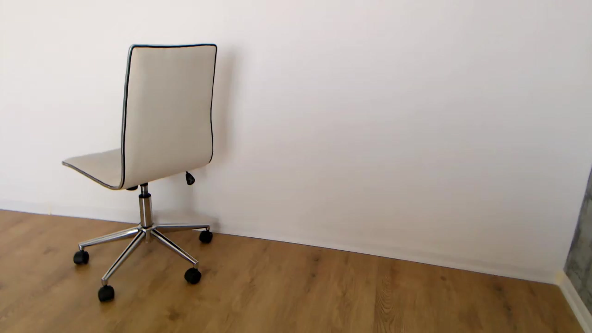 Gallery image thumbnail from Rose4Lucy's myfreecams stream on, 08/26/2026, 18:15 image 11 of 20