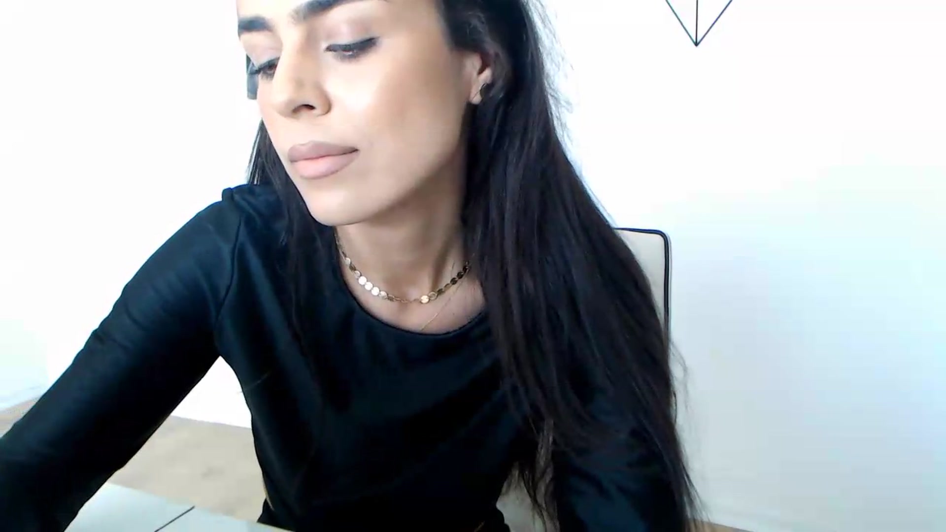 Gallery image thumbnail from Rose4Lucy's myfreecams stream on, 08/31/2026, 13:10 image 4 of 20
