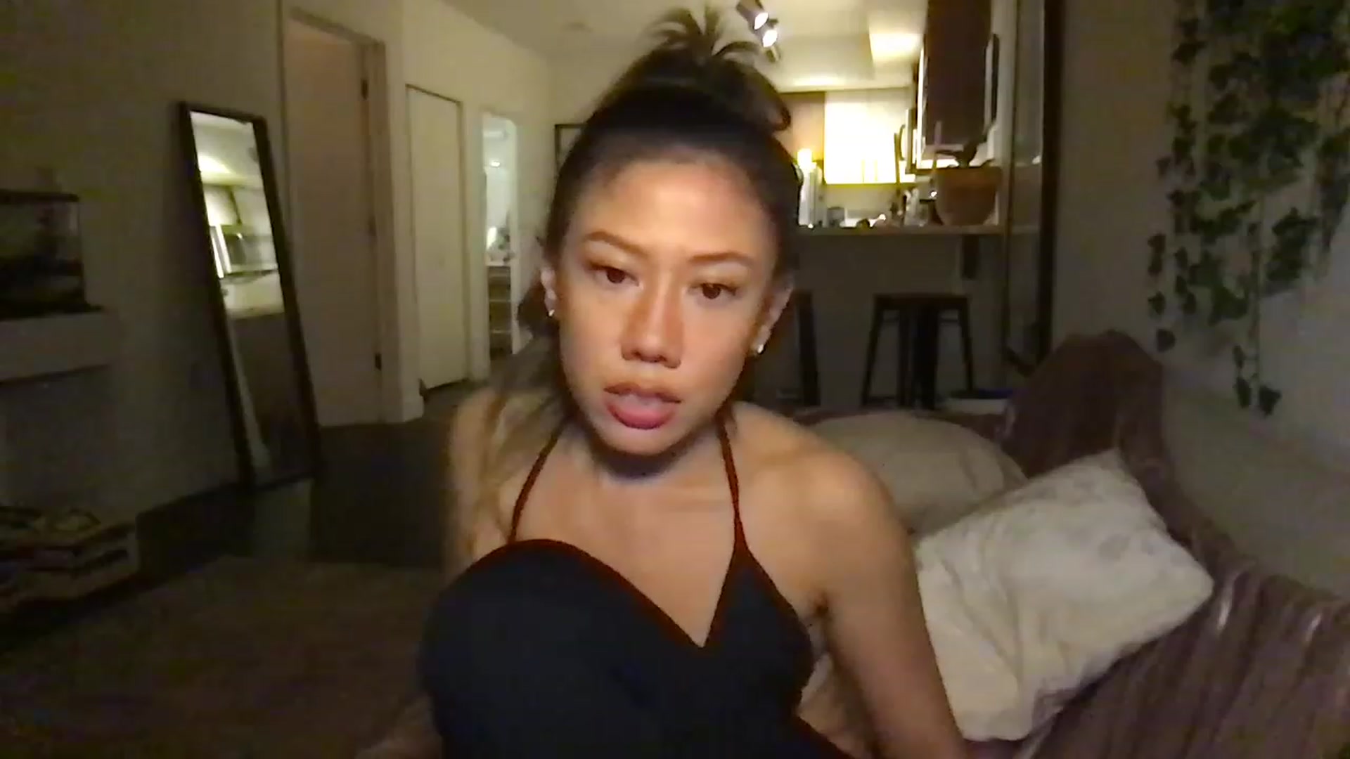 Gallery image thumbnail from RoseDewitt69's myfreecams stream on, 03/14/2023, 06:56 image 14 of 20