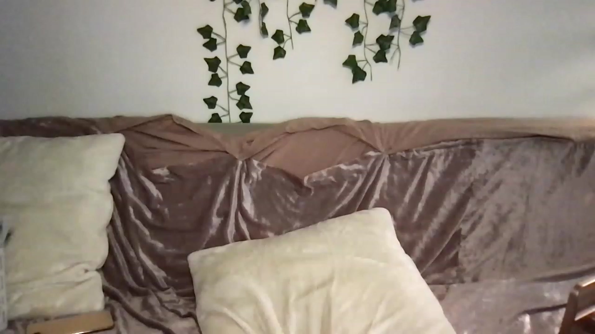Gallery image thumbnail from RoseDewitt69's myfreecams stream on, 04/14/2023, 01:28 image 7 of 20