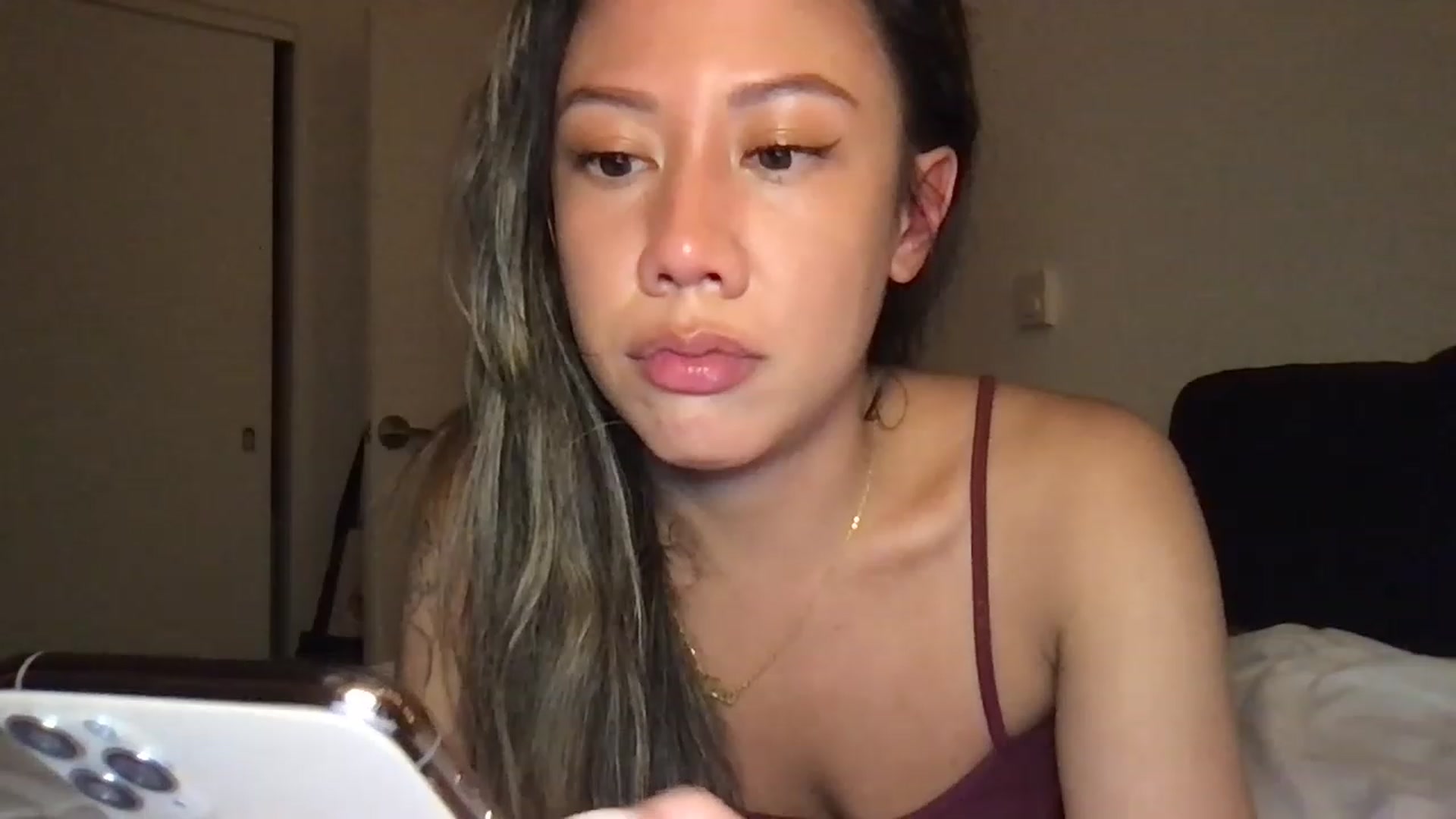 Gallery image thumbnail from RoseDewitt69's myfreecams stream on, 05/16/2023, 08:00 image 10 of 20