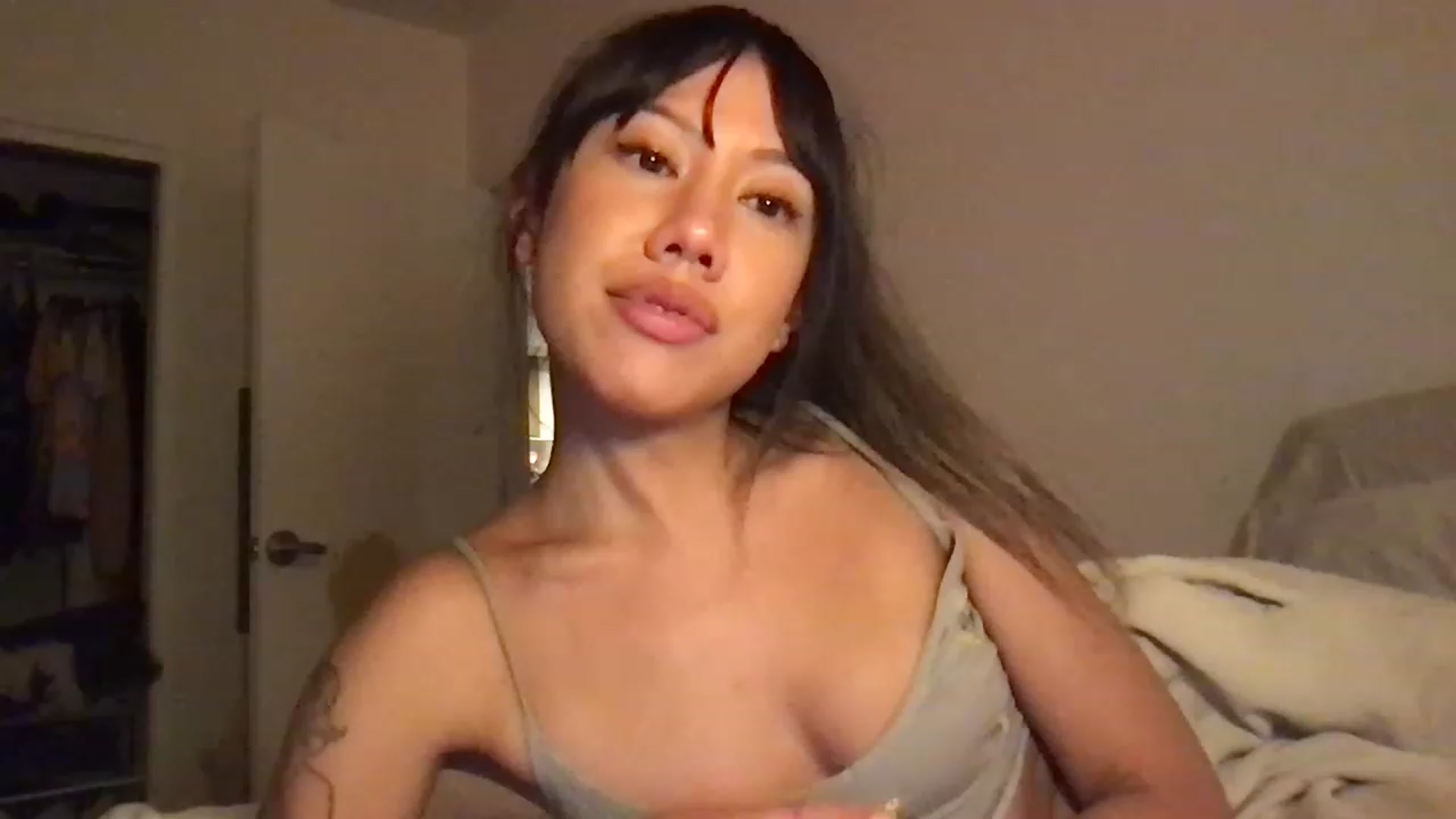 Gallery image thumbnail from RoseDewitt69's myfreecams stream on, 06/02/2023, 06:42 image 3 of 20