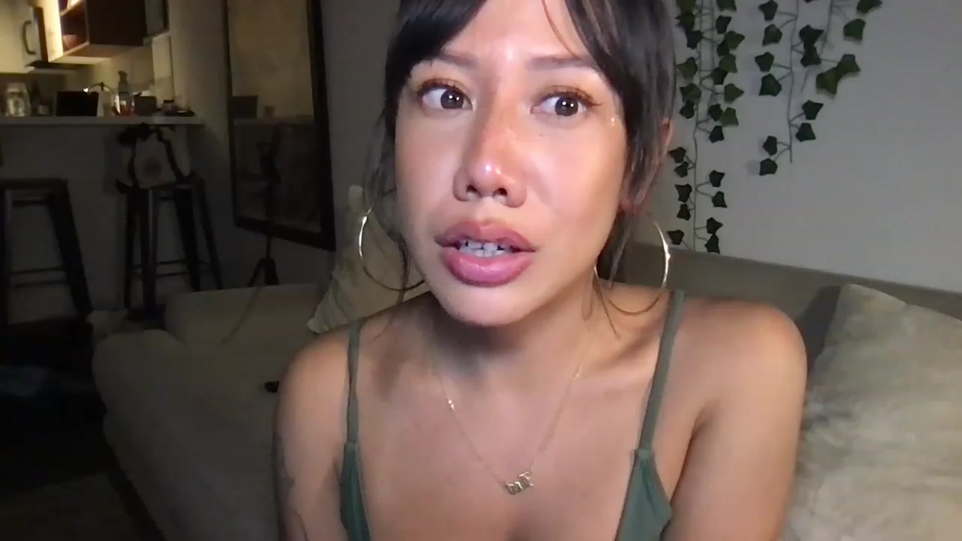 Gallery image thumbnail from RoseDewitt69's myfreecams stream on, 06/03/2023, 04:43 image 9 of 20