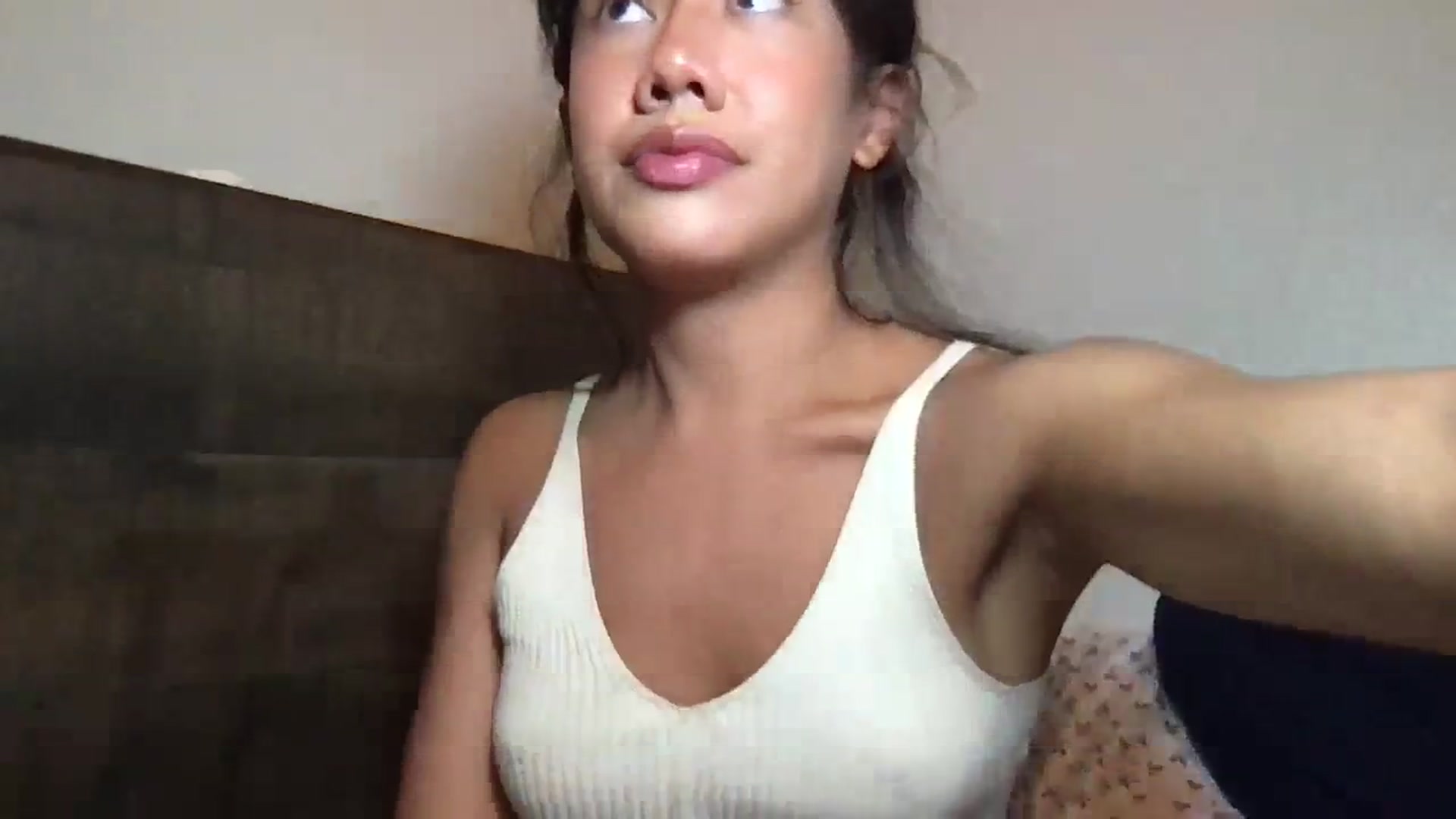 Gallery image thumbnail from RoseDewitt69's myfreecams stream on, 07/26/2023, 09:05 image 7 of 20