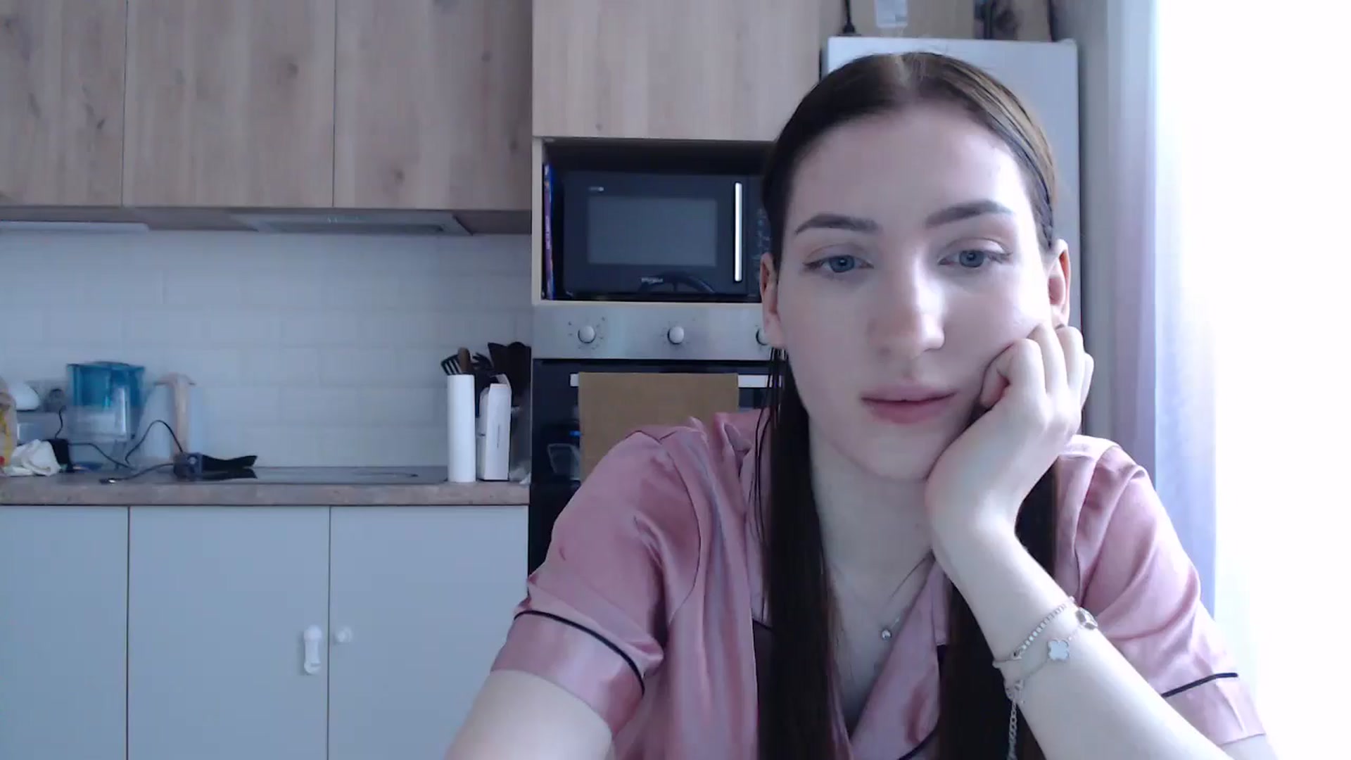 Gallery image thumbnail from RoseEs's myfreecams stream on, 02/08/2026, 13:06 image 4 of 20