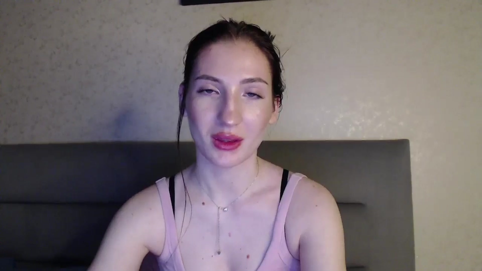 Gallery image thumbnail from RoseEs's myfreecams stream on, 03/08/2026, 01:04 image 12 of 20