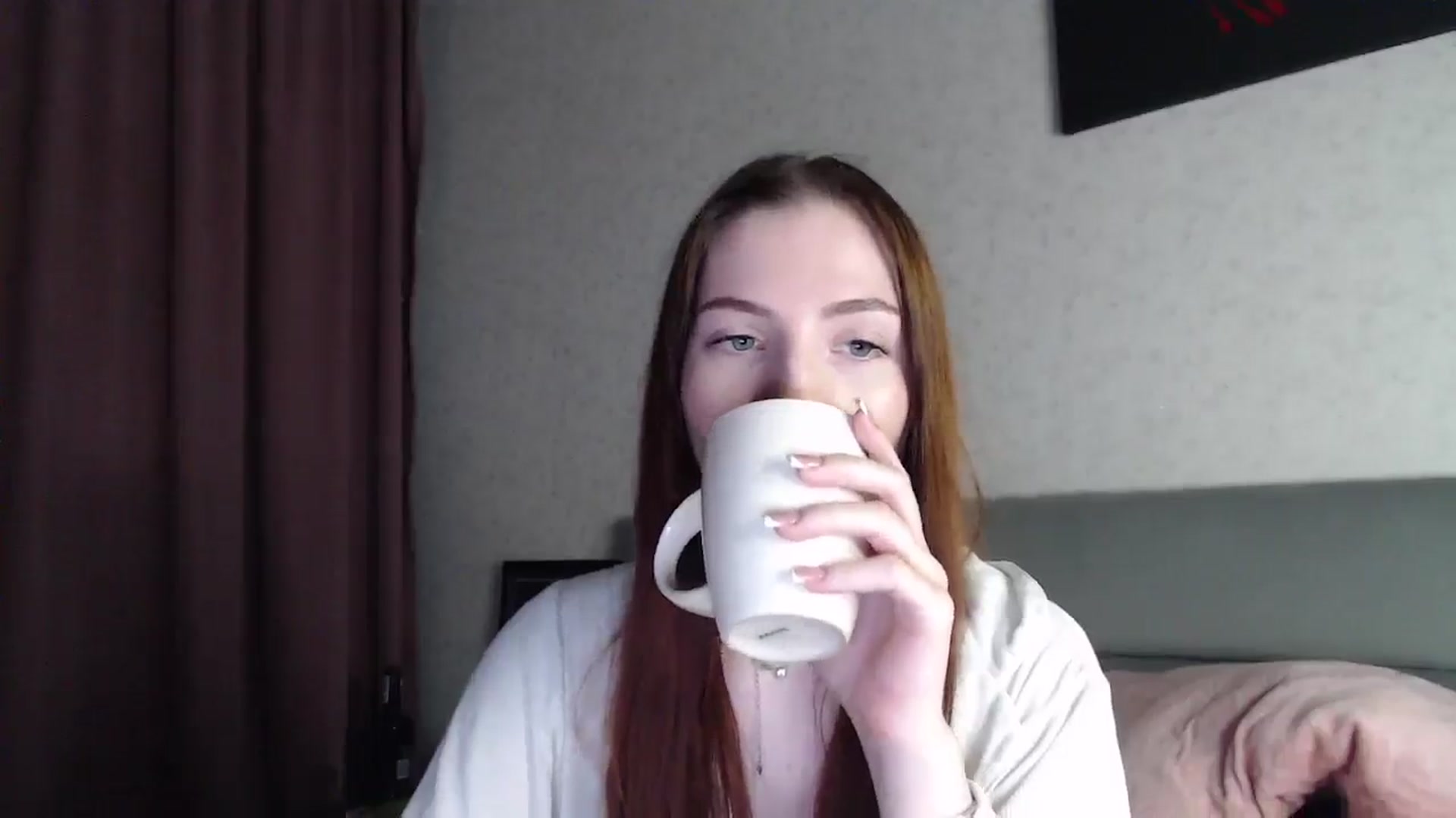 Gallery image thumbnail from RoseEs's myfreecams stream on, 04/05/2026, 18:53 image 11 of 20