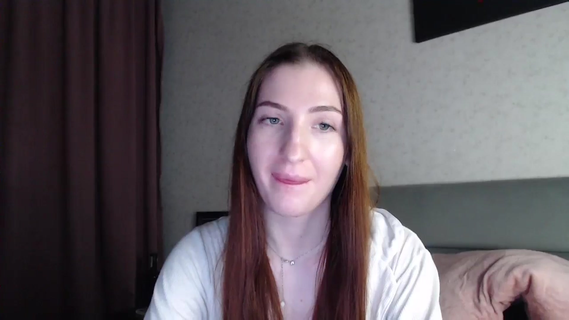 Gallery image thumbnail from RoseEs's myfreecams stream on, 04/05/2026, 18:53 image 10 of 20