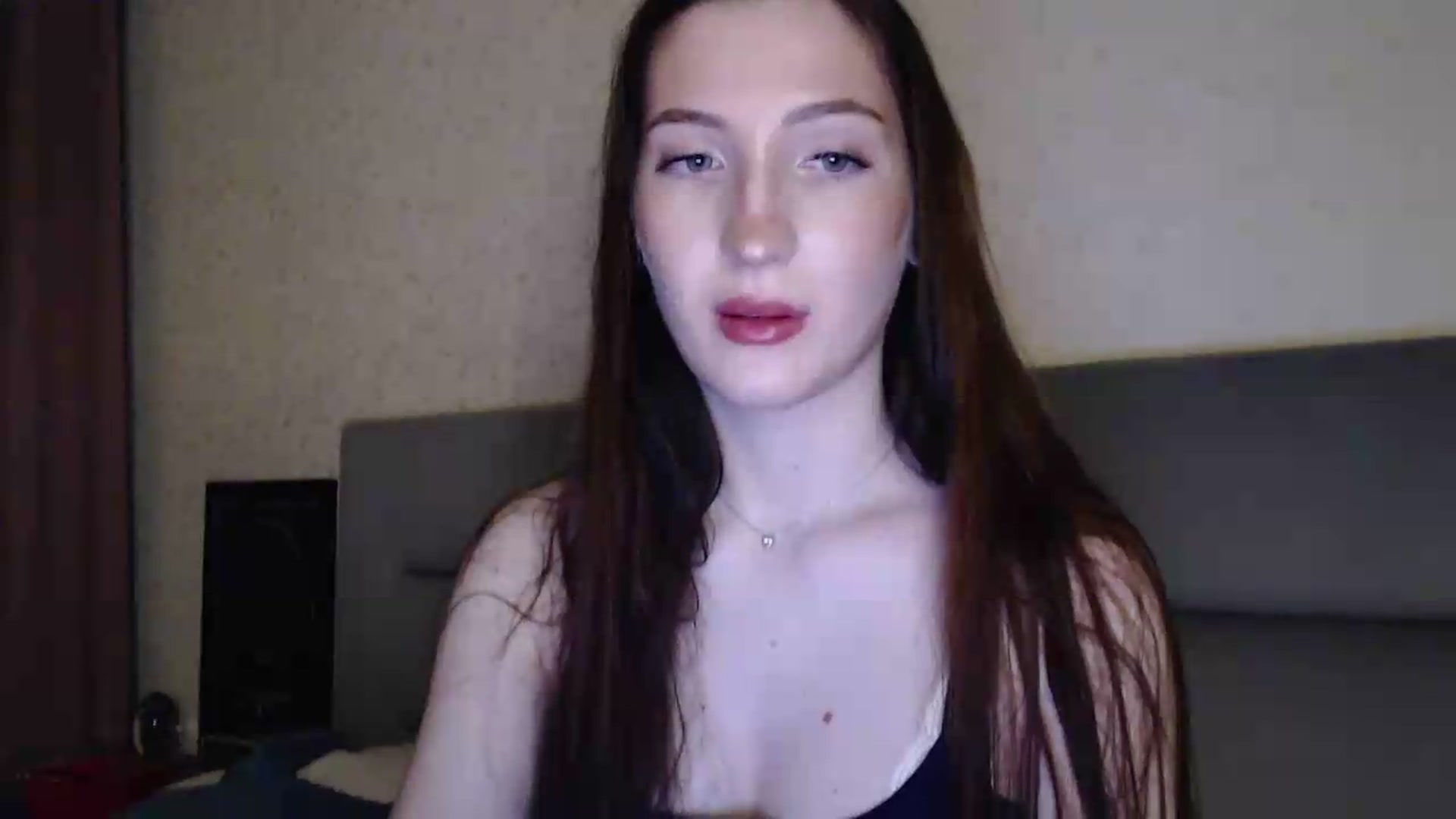 Gallery image thumbnail from RoseEs's myfreecams stream on, 05/23/2026, 18:10 image 14 of 20