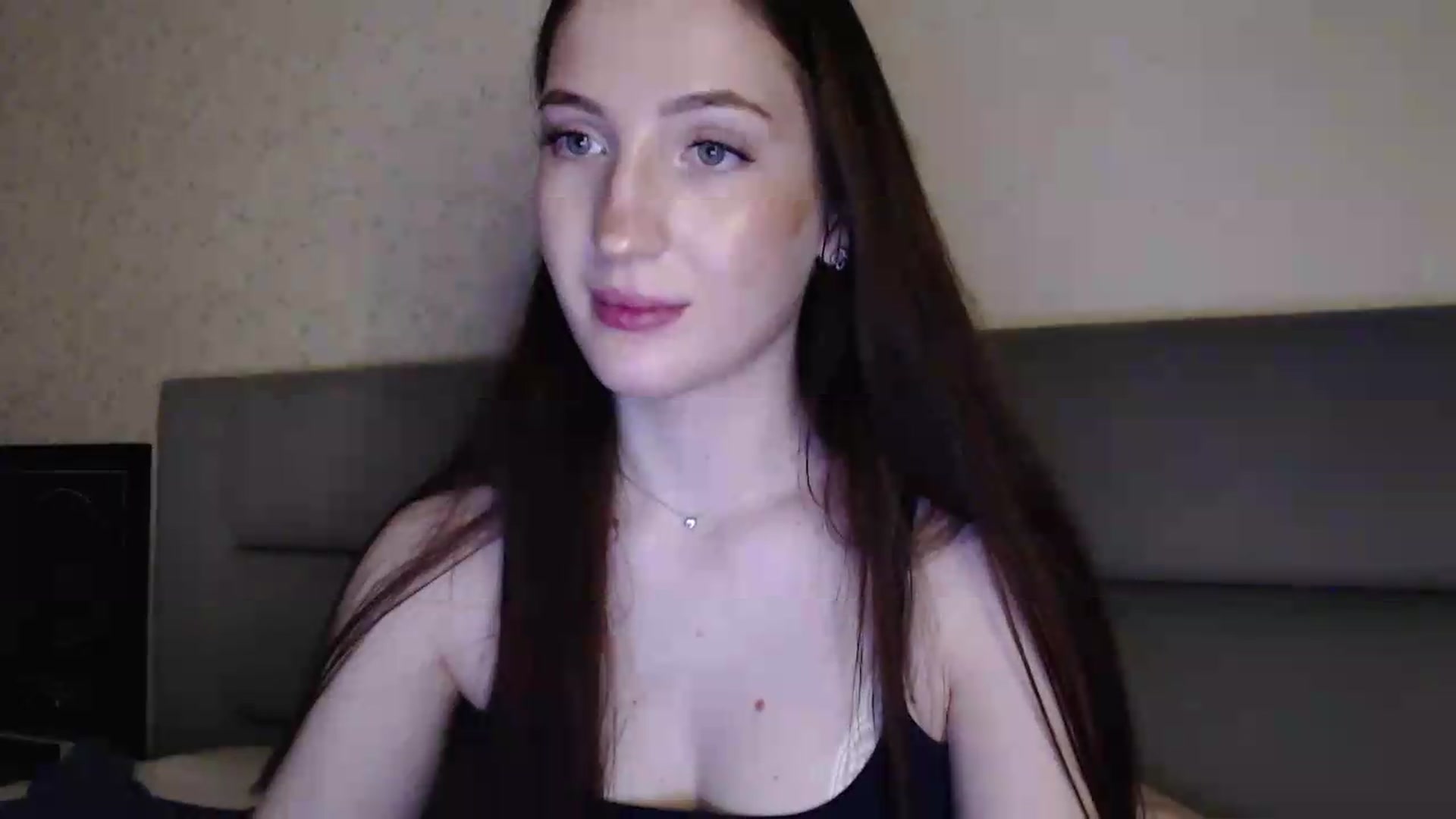 Gallery image thumbnail from RoseEs's myfreecams stream on, 05/23/2026, 21:09 image 19 of 20