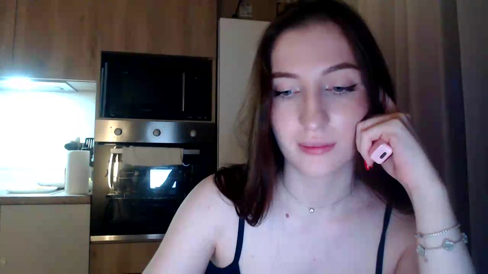 Gallery image thumbnail from RoseEs's myfreecams stream on, 07/26/2026, 23:39 image 3 of 20