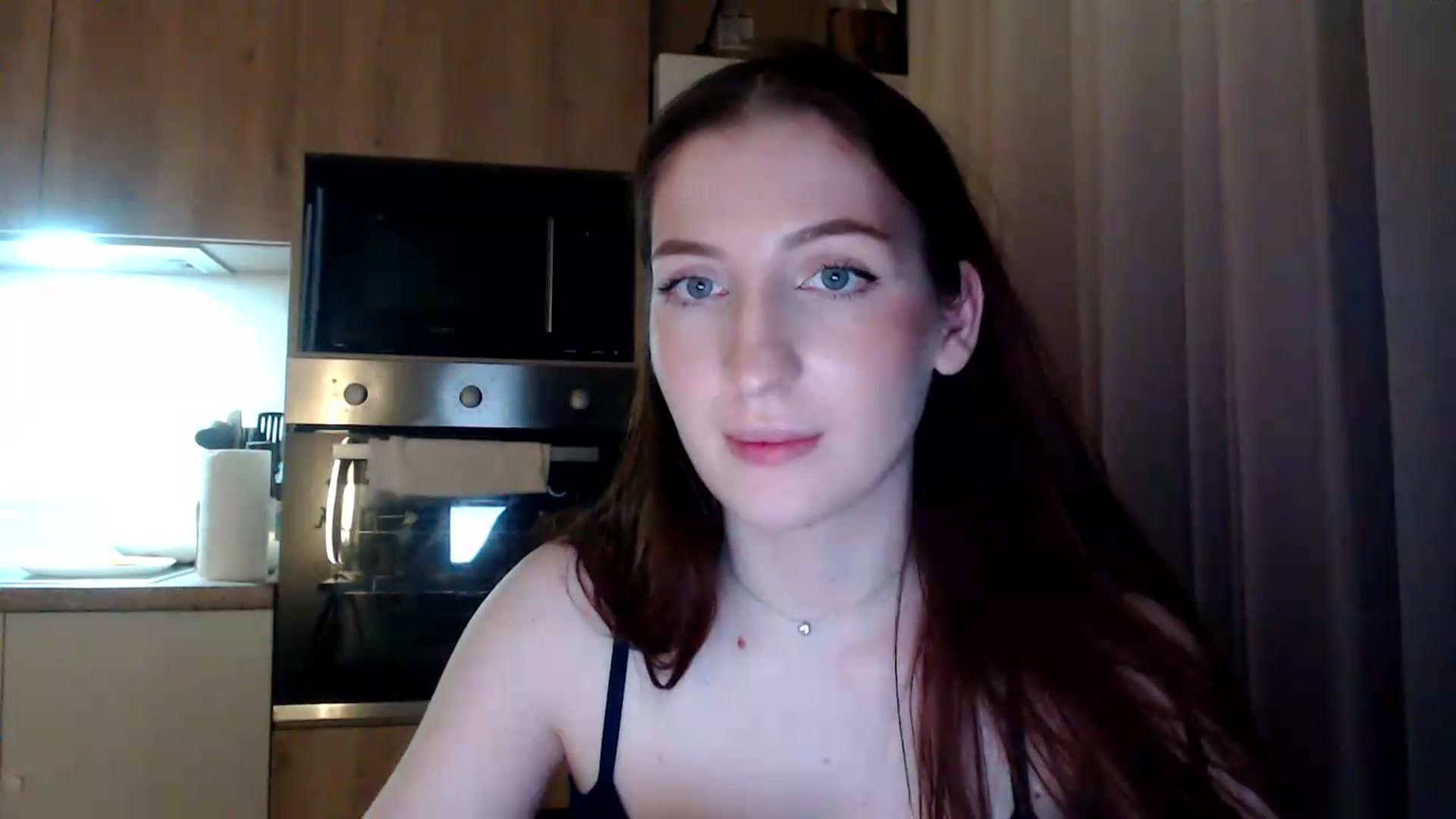 Gallery image thumbnail from RoseEs's myfreecams stream on, 07/26/2026, 23:39 image 14 of 20