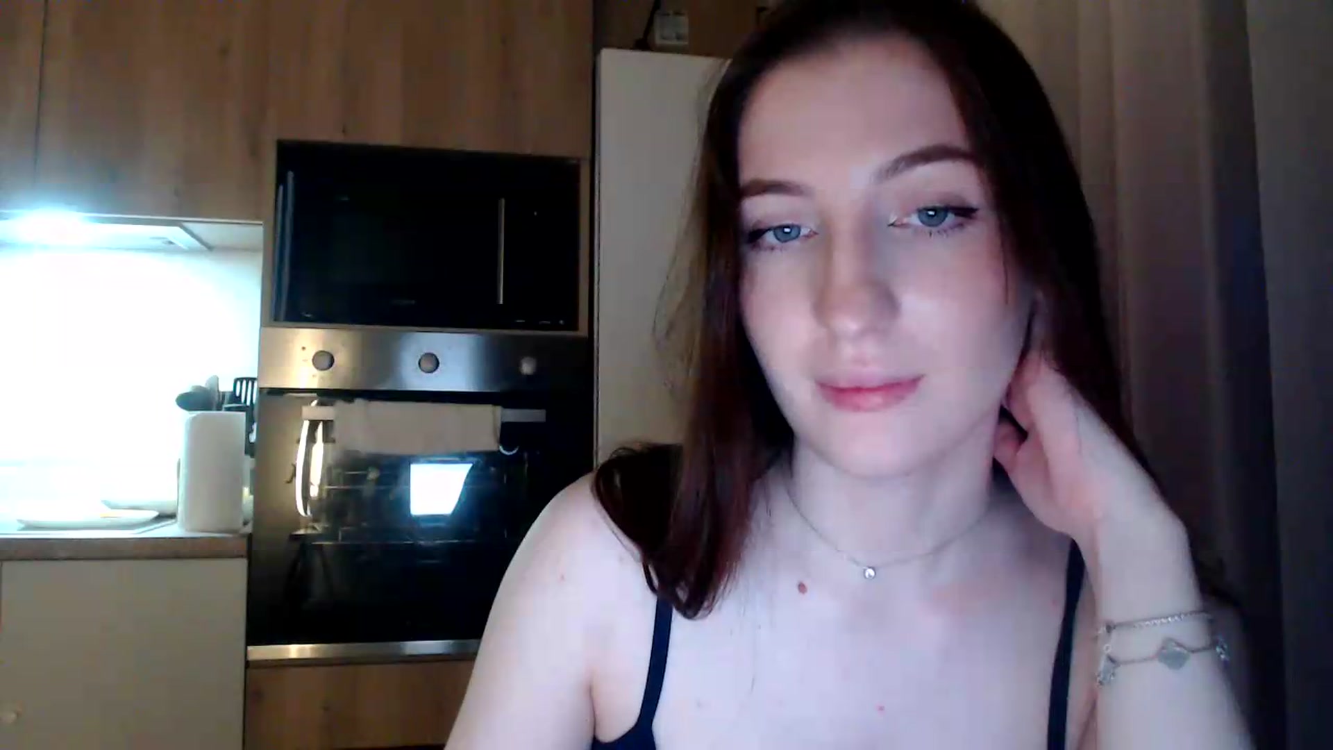 Gallery image thumbnail from RoseEs's myfreecams stream on, 07/26/2026, 23:39 image 2 of 20
