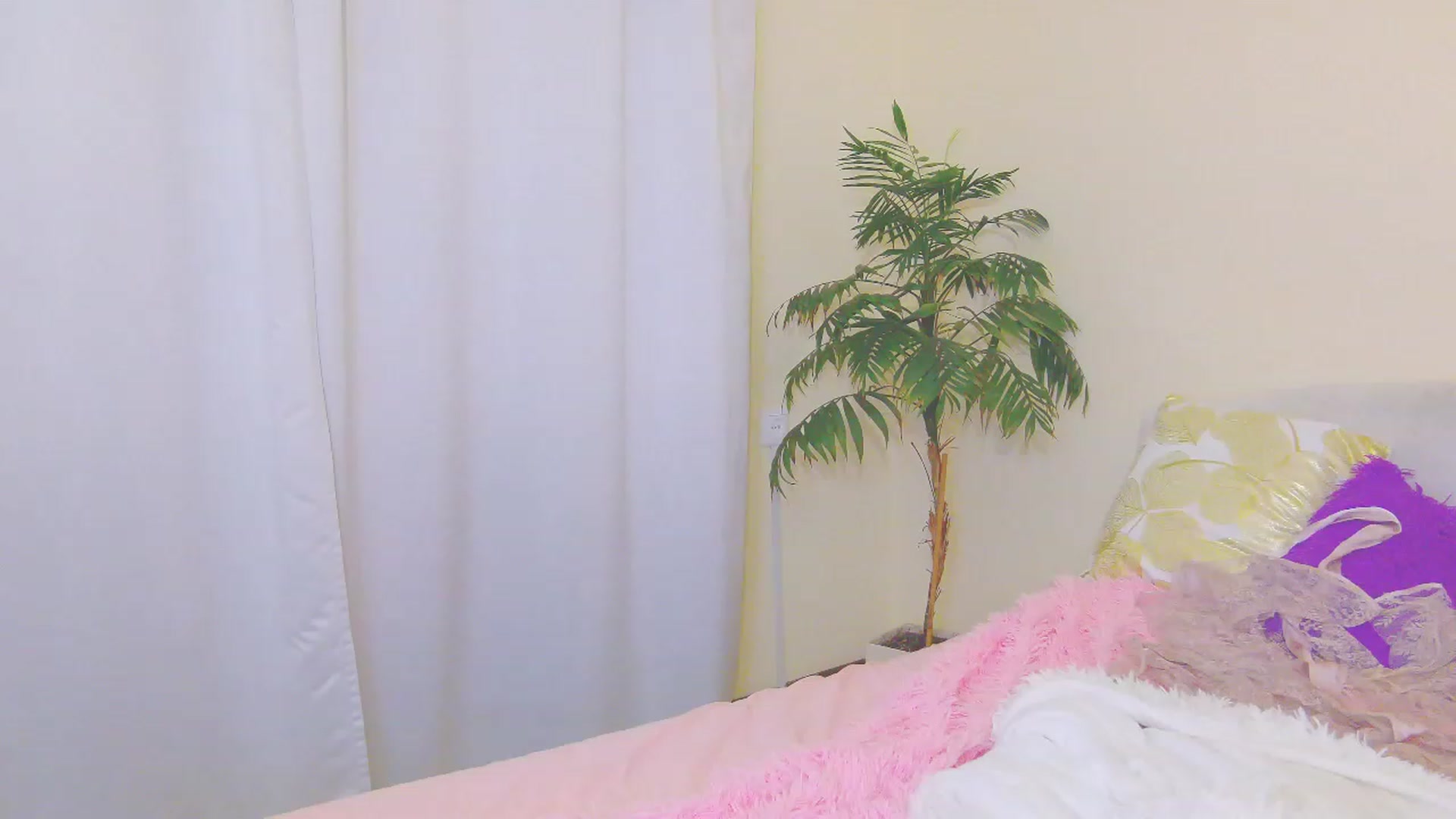 Gallery image thumbnail from RoseParadise's myfreecams stream on, 12/01/2022, 08:08 image 8 of 20