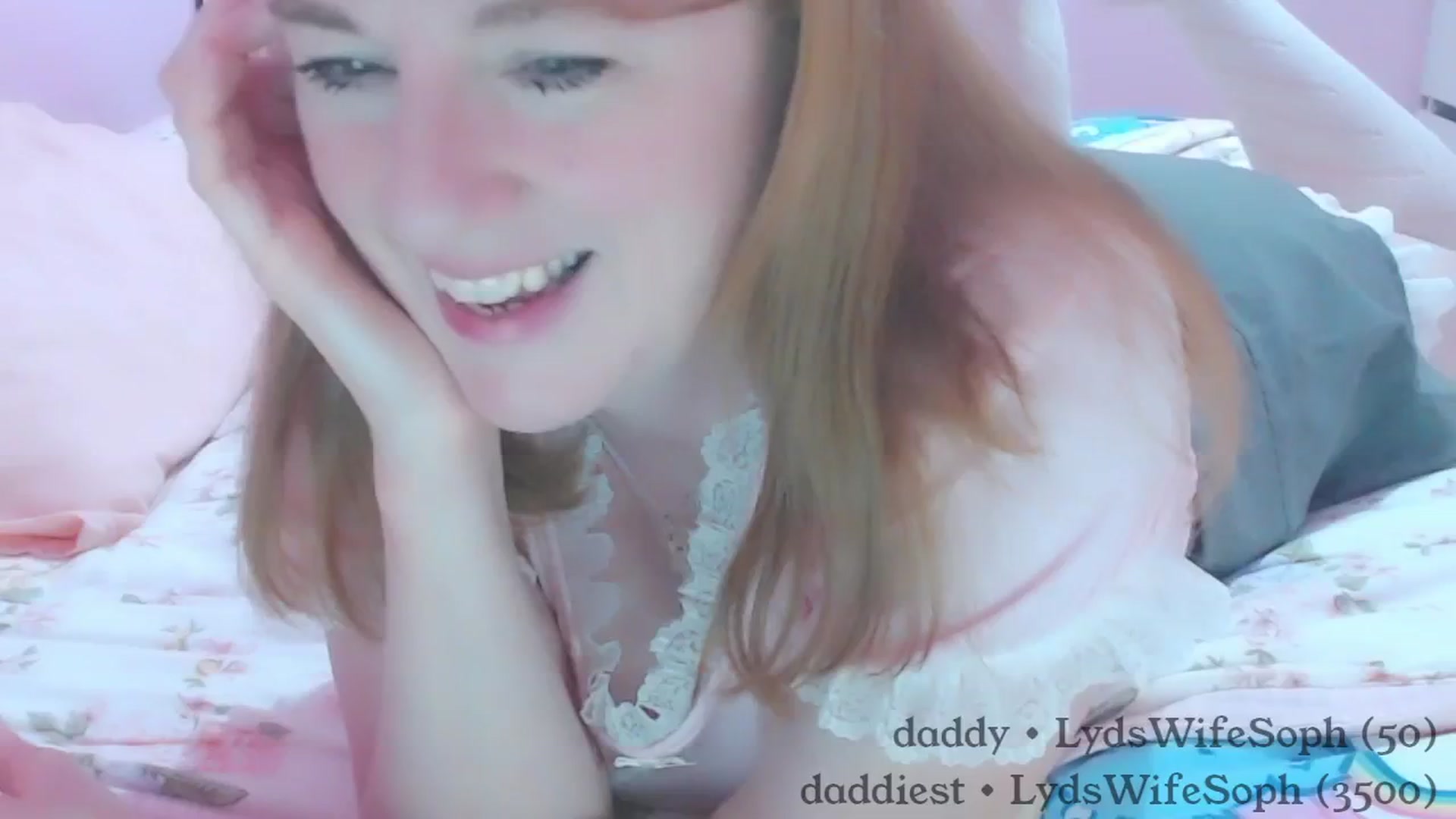 Gallery image thumbnail from RosePetalx's myfreecams stream on, 07/16/2024, 20:29 image 13 of 20