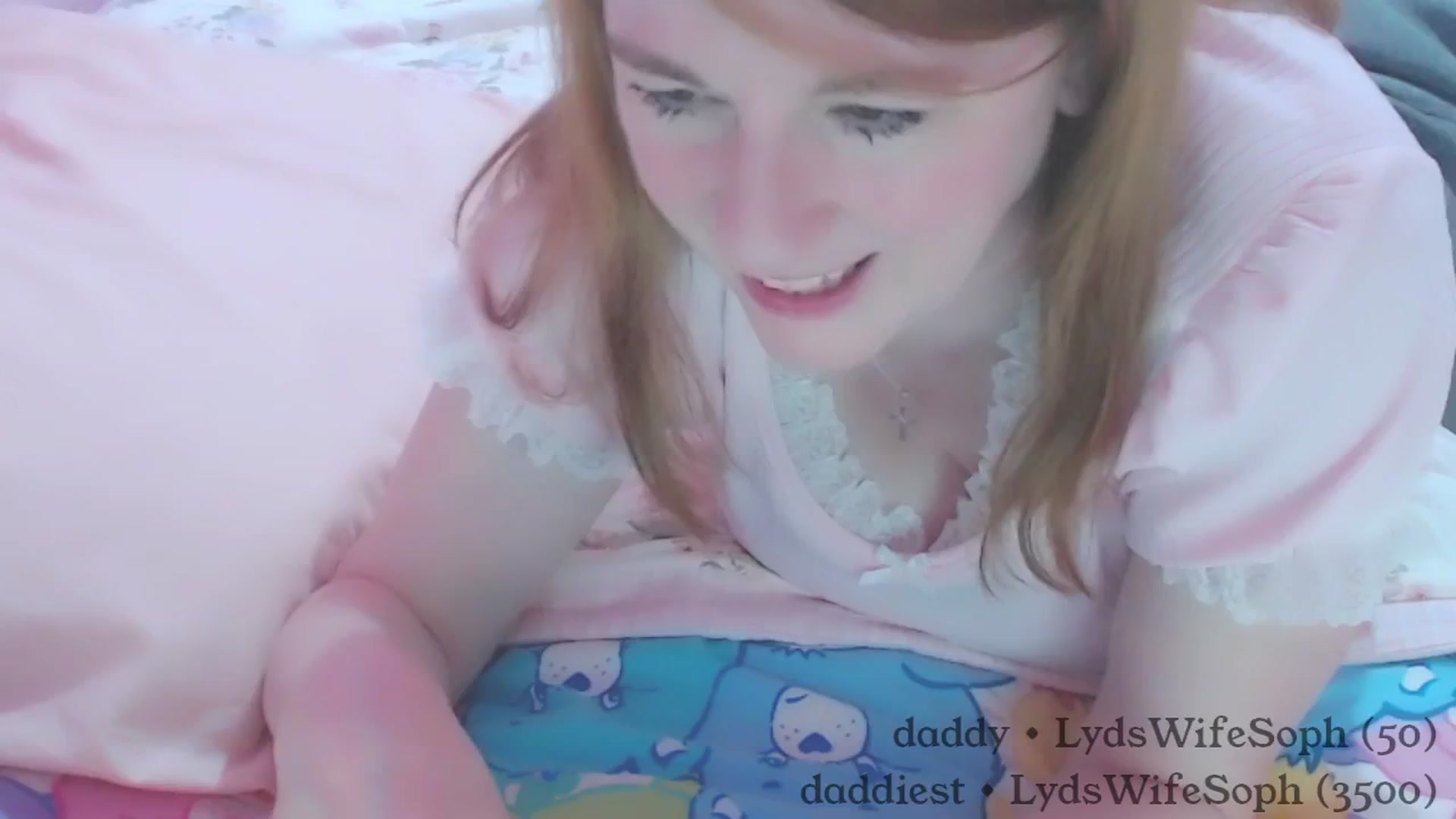 Gallery image thumbnail from RosePetalx's myfreecams stream on, 07/16/2024, 20:49 image 16 of 20